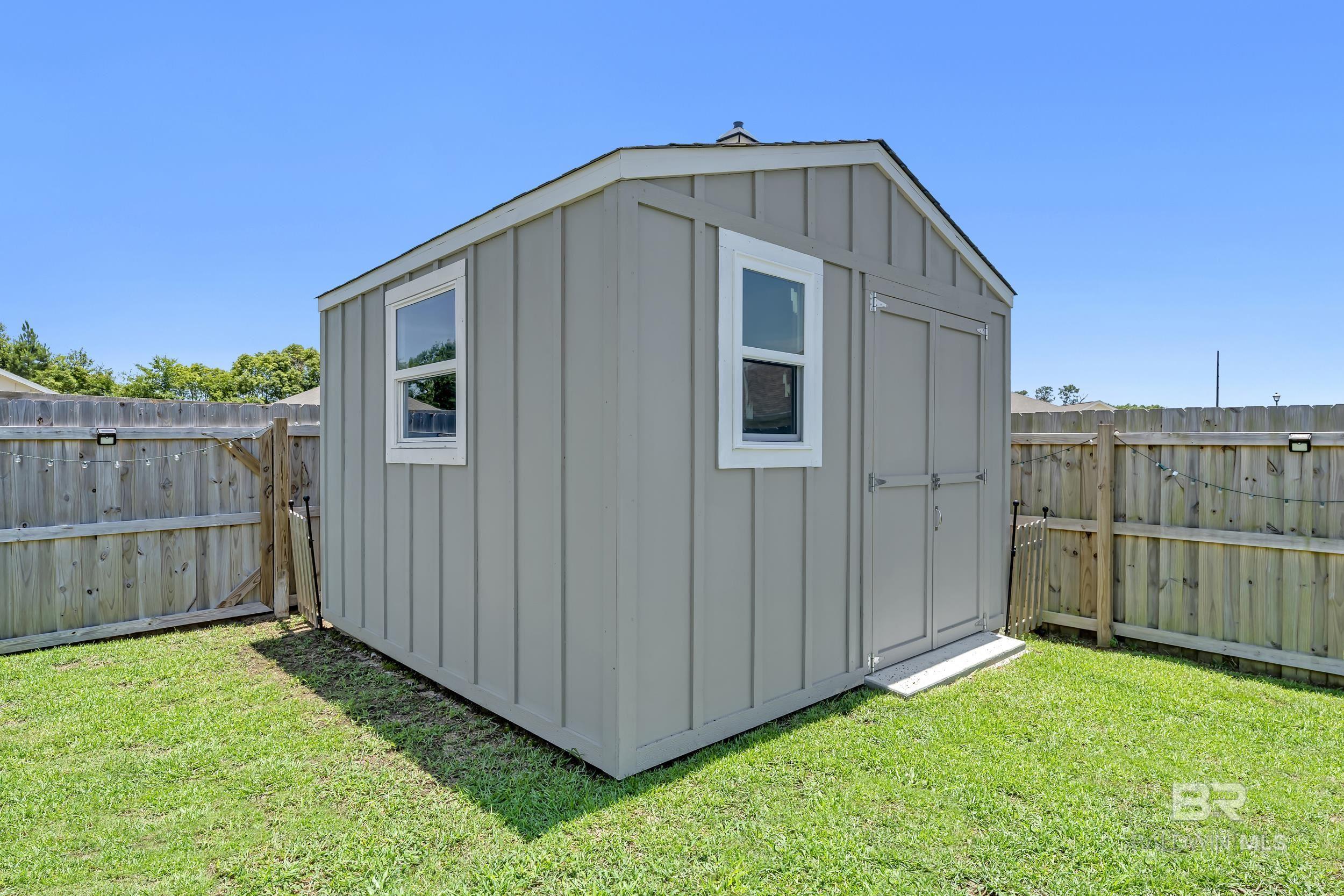 https://zimg.paragon.ice.com/ParagonImages/Property/PG/BCAR/393332/43/0/0/8c05e5ca4bb2390b818e031164190383/7/4b6356edfc9269683360e4326f29a5ee/393332-976df480-89b7-4c6e-927c-b6e0f438eb97.JPG