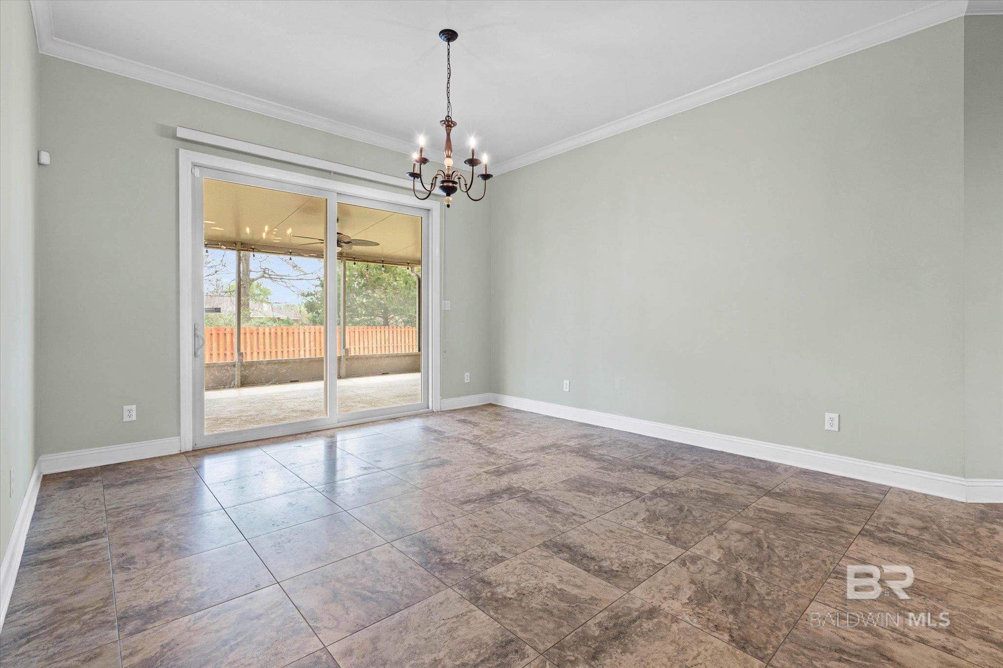 704 Edinburgh Avenue, Foley, AL, 36535