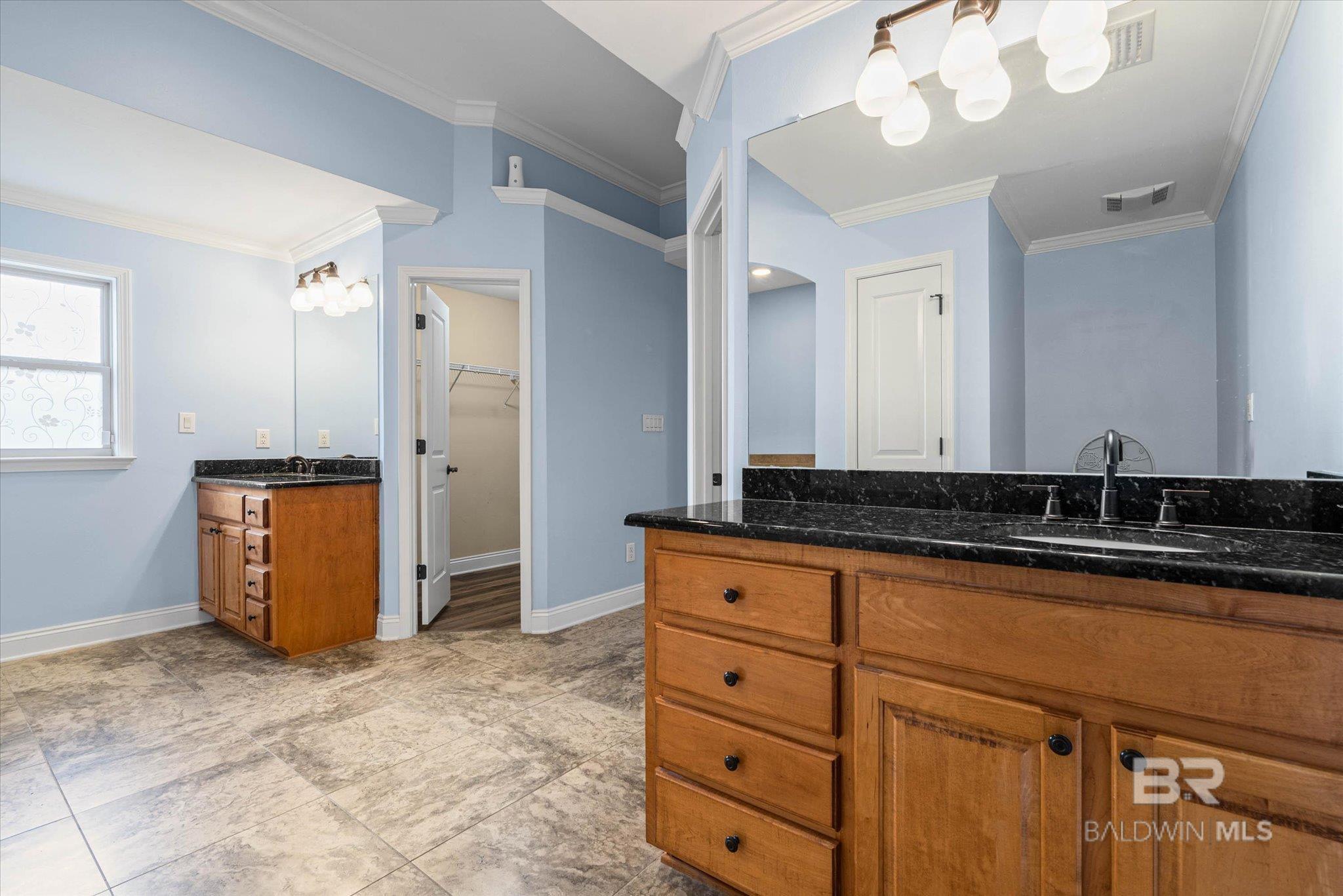 704 Edinburgh Avenue, Foley, AL, 36535