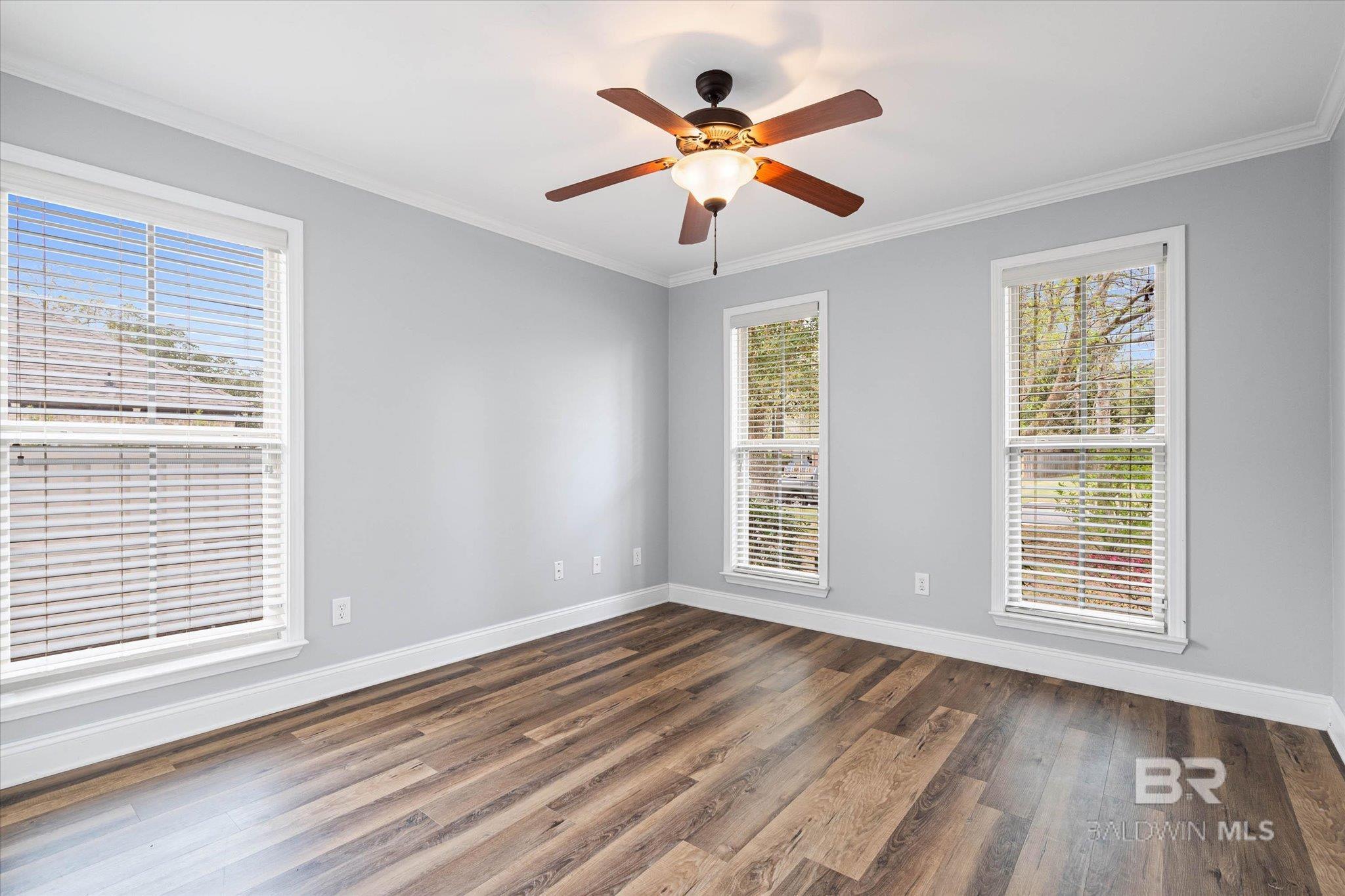 704 Edinburgh Avenue, Foley, AL, 36535