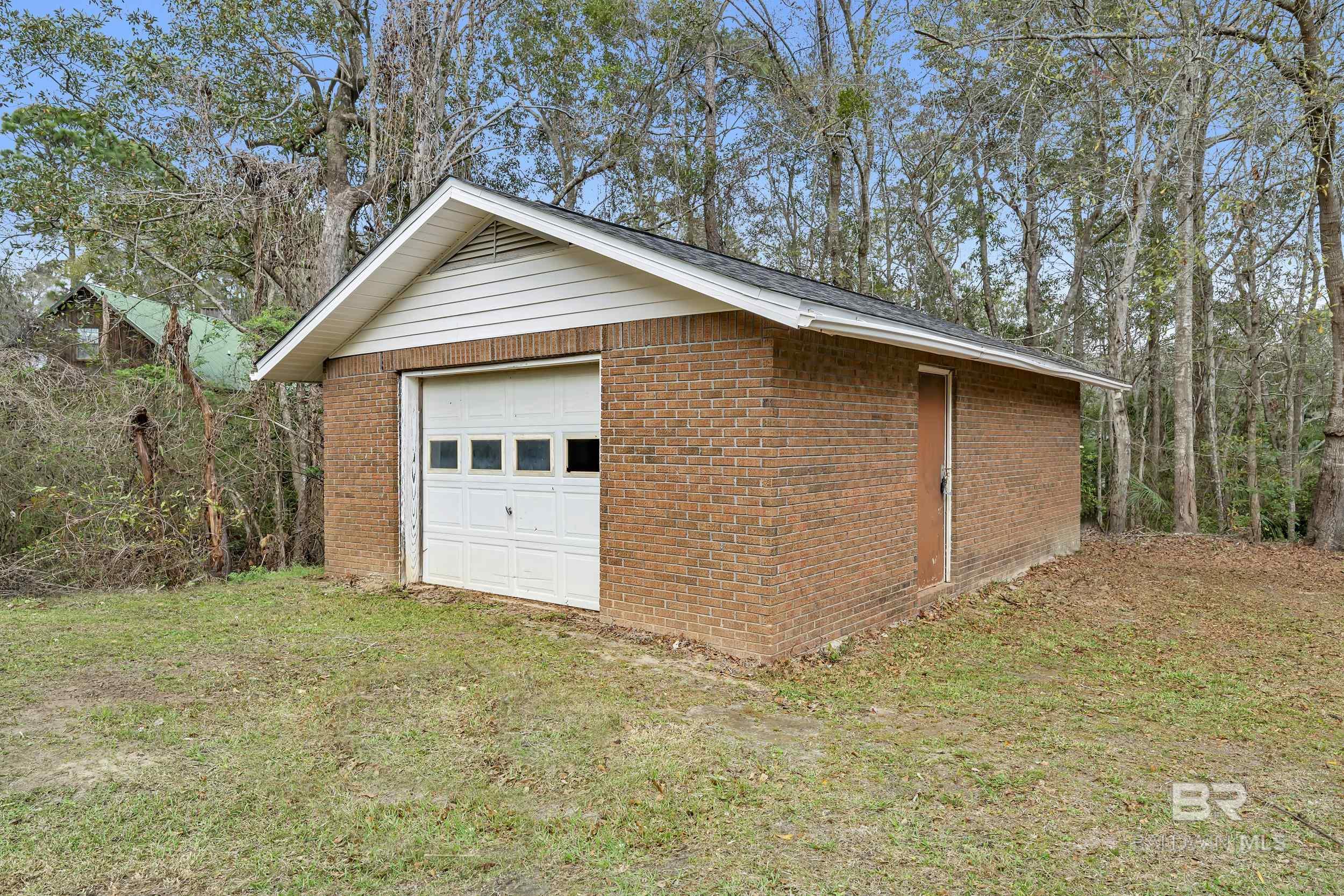 7808 N Wenzel Road, Foley, AL, 36535