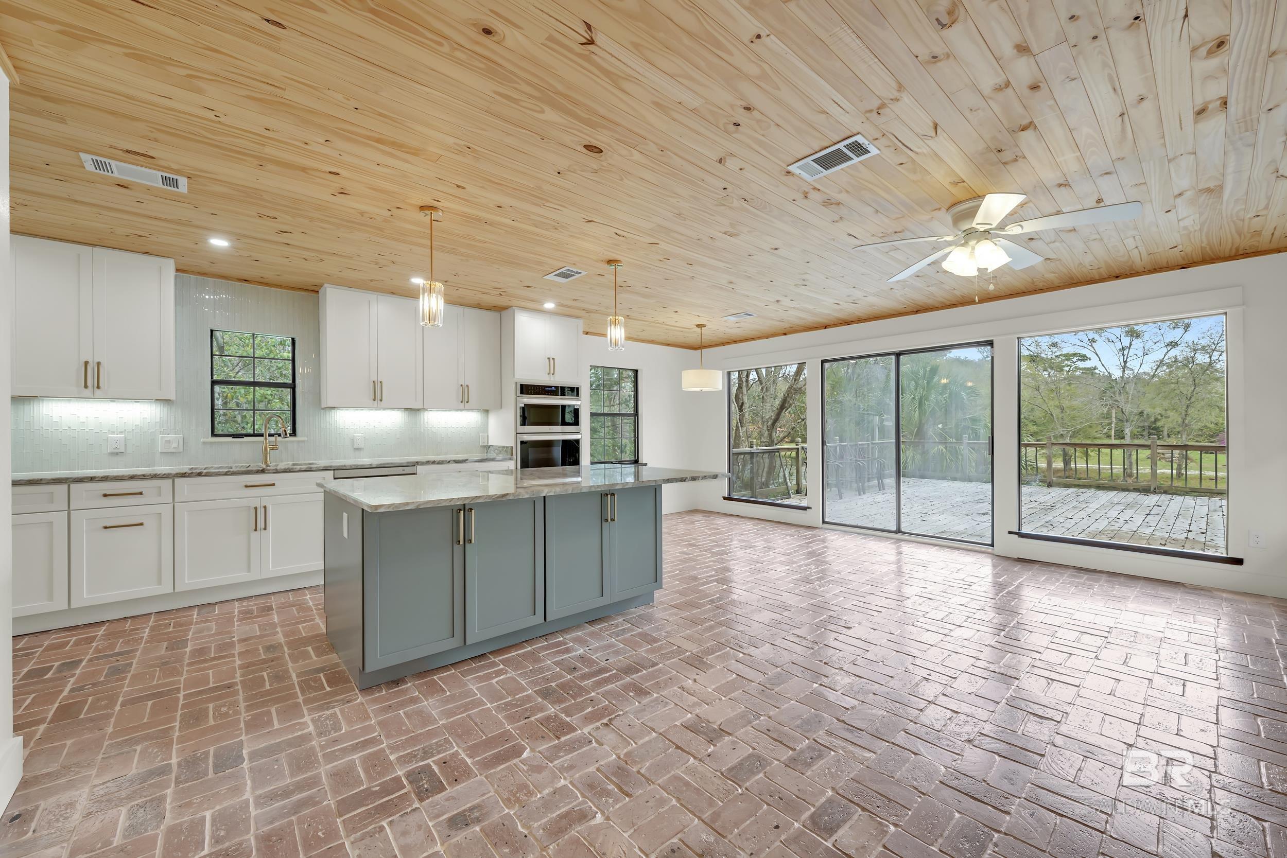 7808 N Wenzel Road, Foley, AL, 36535