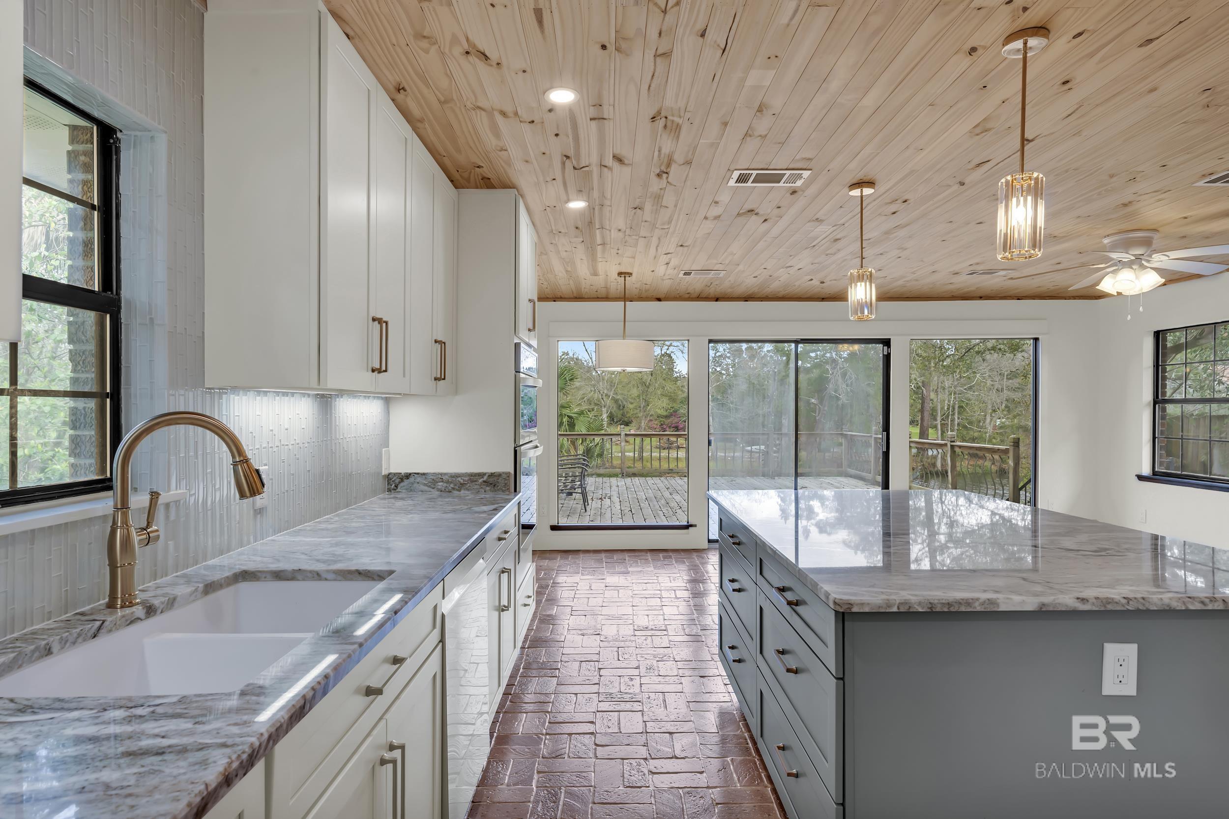 7808 N Wenzel Road, Foley, AL, 36535