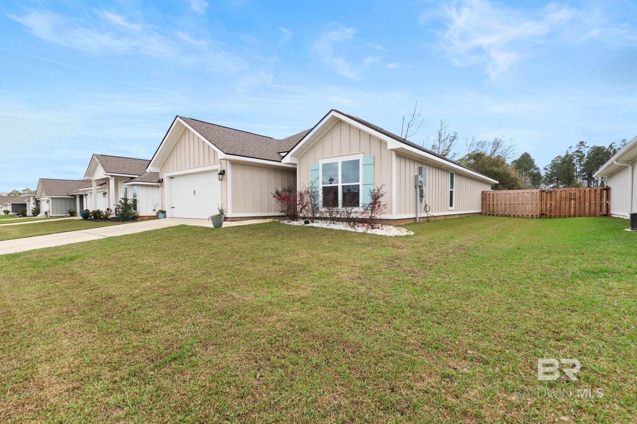1203 Hayward Loop, Foley, AL, 36535