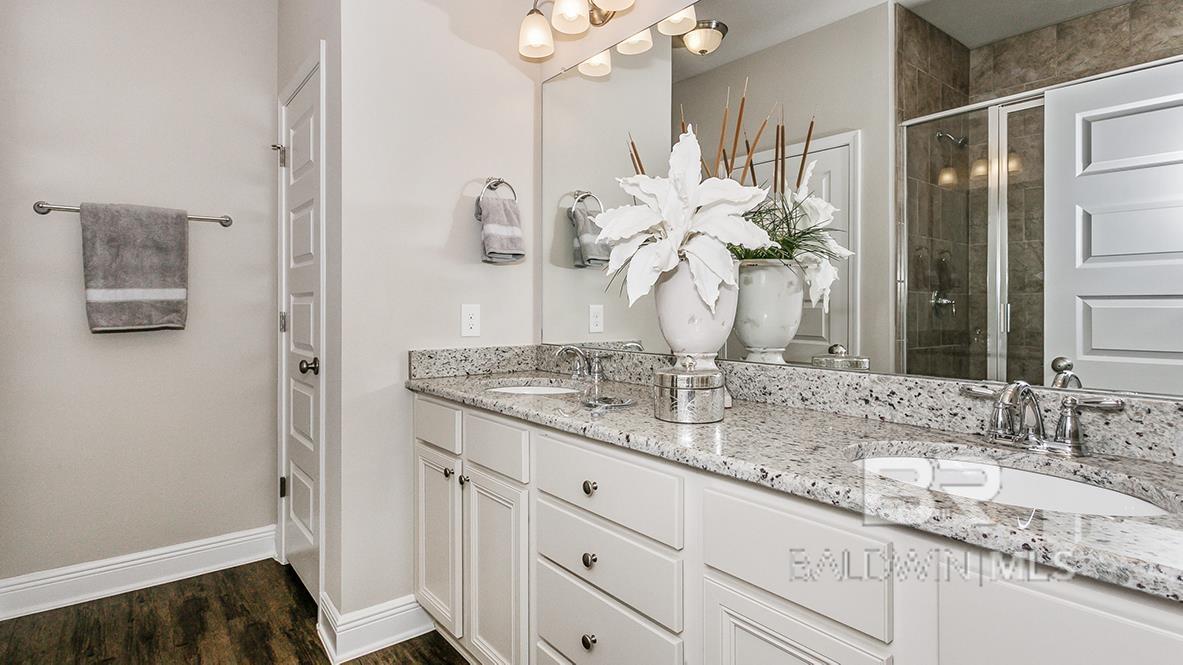 https://zimg.paragon.ice.com/ParagonImages/Property/PG/BCAR/393423/14/0/0/d4933be4e8b36fbeb812214622ff4ac1/7/0f3ccd19d8e39bdb160ba84c467c17fa/393423-591595C8-B88E-4F5E-980D-4D54DA933480.JPG