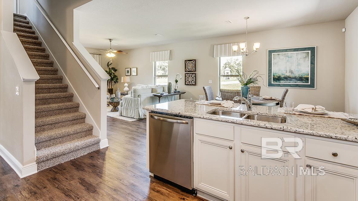 https://zimg.paragon.ice.com/ParagonImages/Property/PG/BCAR/393423/2/0/0/989cd0293336e65bc8bf3a08b74466fa/7/0f3ccd19d8e39bdb160ba84c467c17fa/393423-638433F3-0931-4781-9AA0-D1FF2F3B6DCE.JPG