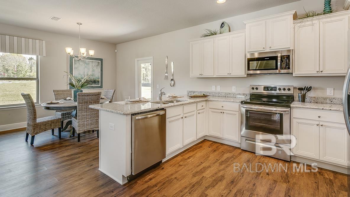 https://zimg.paragon.ice.com/ParagonImages/Property/PG/BCAR/393423/3/0/0/ea8ff2ae09bf30a118a6d3255454facc/7/0f3ccd19d8e39bdb160ba84c467c17fa/393423-D0BAF16D-92C3-4C9B-A98A-4FE7B238D968.JPG