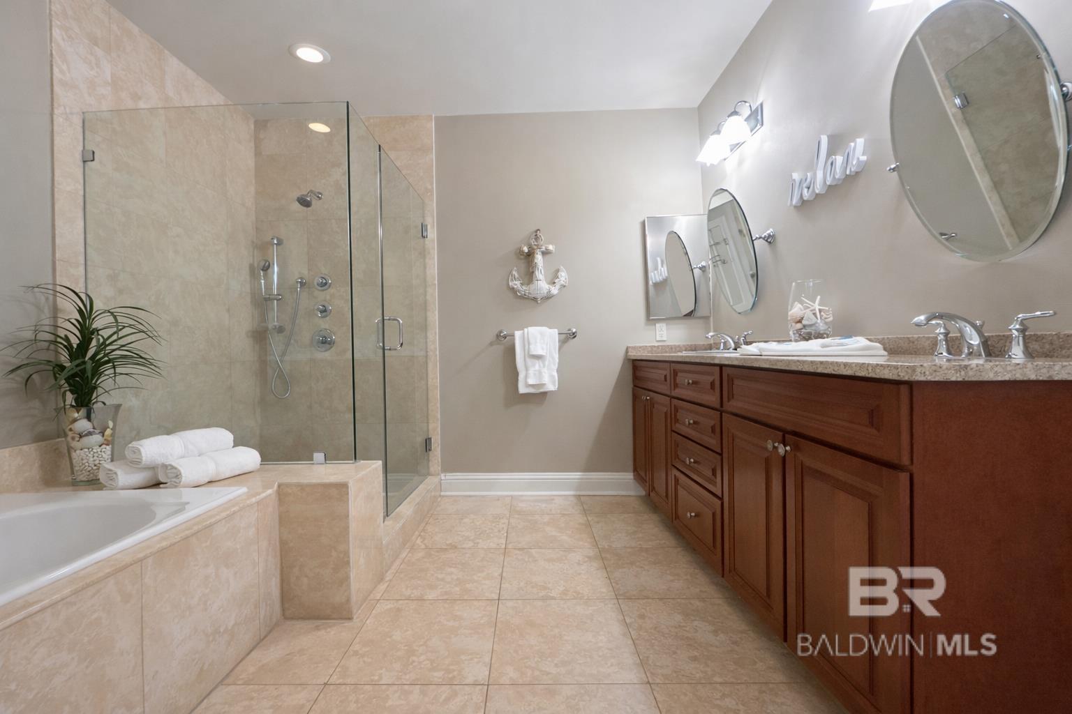 4851 Wharf Parkway UNIT 401, Orange Beach, AL, 36561