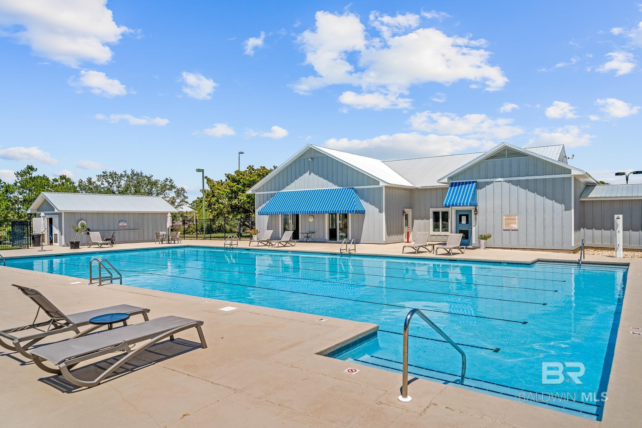 https://zimg.paragon.ice.com/ParagonImages/Property/PG/BCAR/393471/56/0/0/606fe1ad658f2ee2b56e16b3cc6c3cf9/7/eac48cb38d857ff20efa7ba6e2c533ef/393471-9a00e025-474d-4f52-bb4e-1c50b56c1bb4.JPG