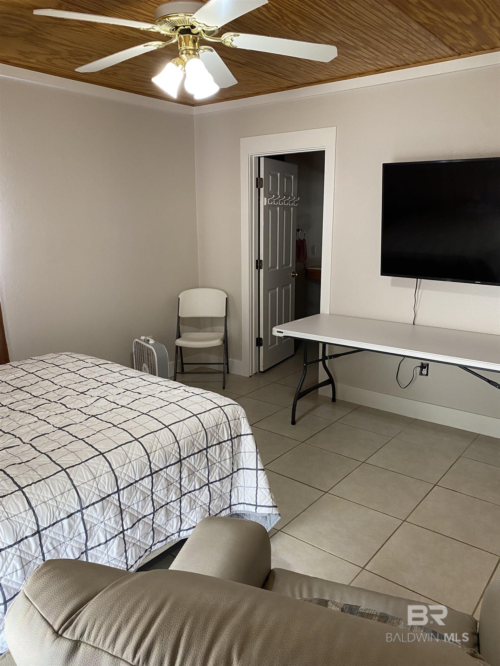 603 E Walker Avenue, Foley, AL, 36535