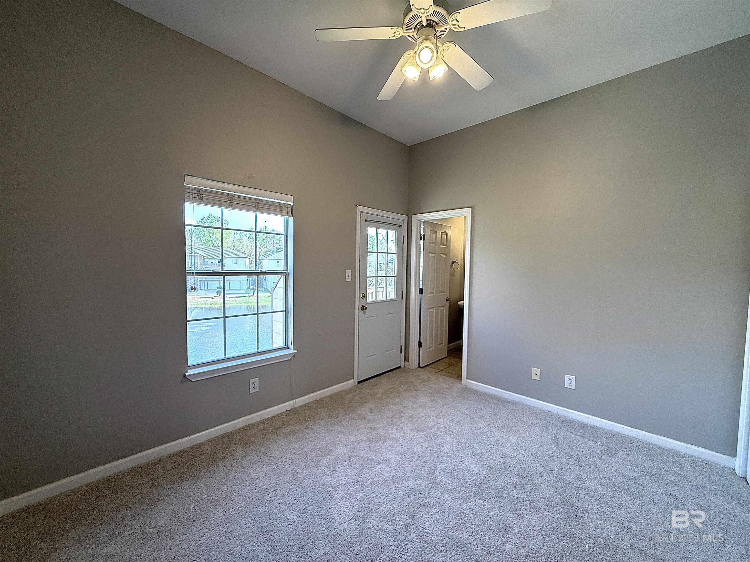 4 Yacht Club Drive UNIT 9, Daphne, AL, 36526