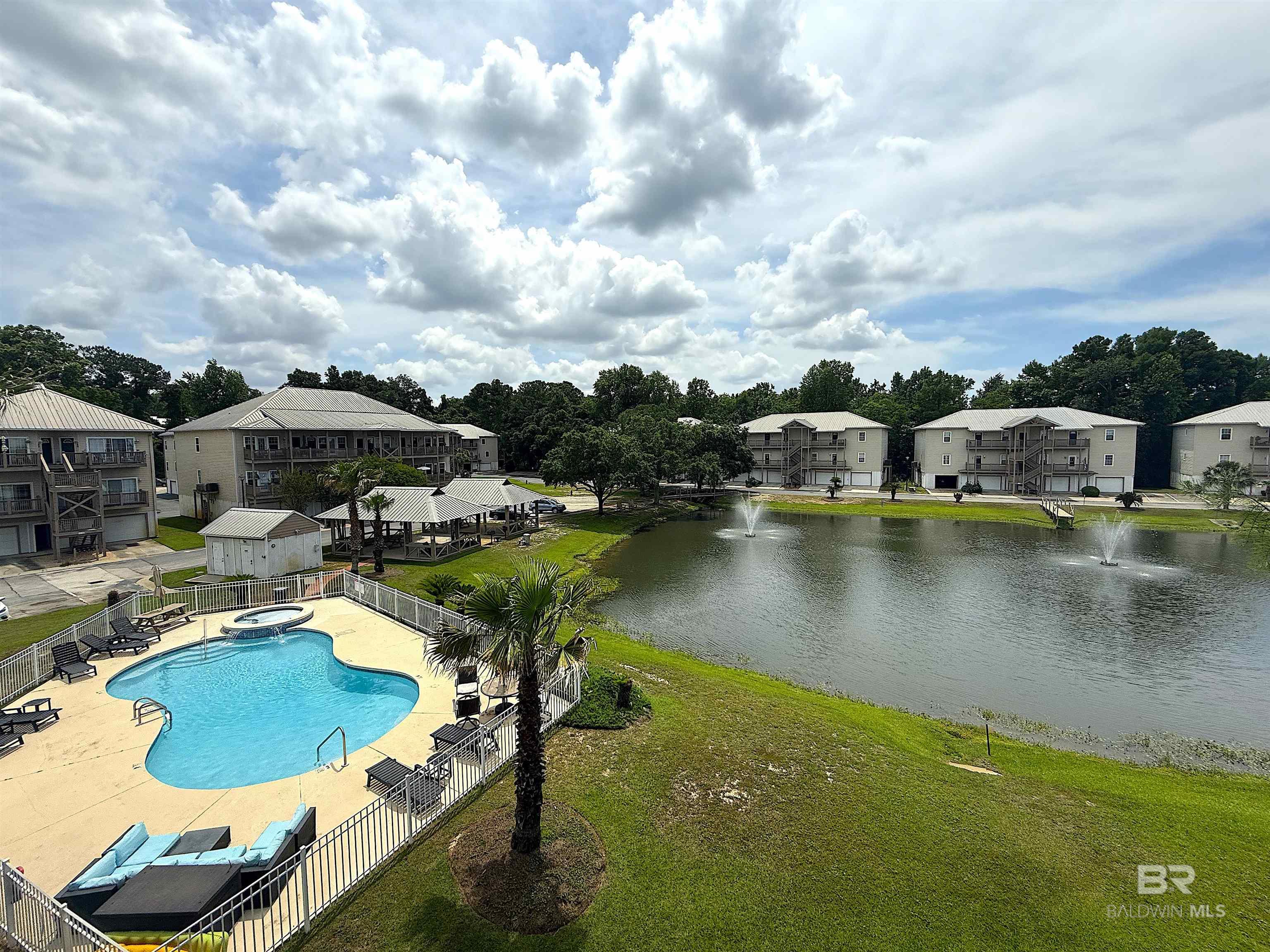 4 Yacht Club Drive UNIT 9, Daphne, AL, 36526