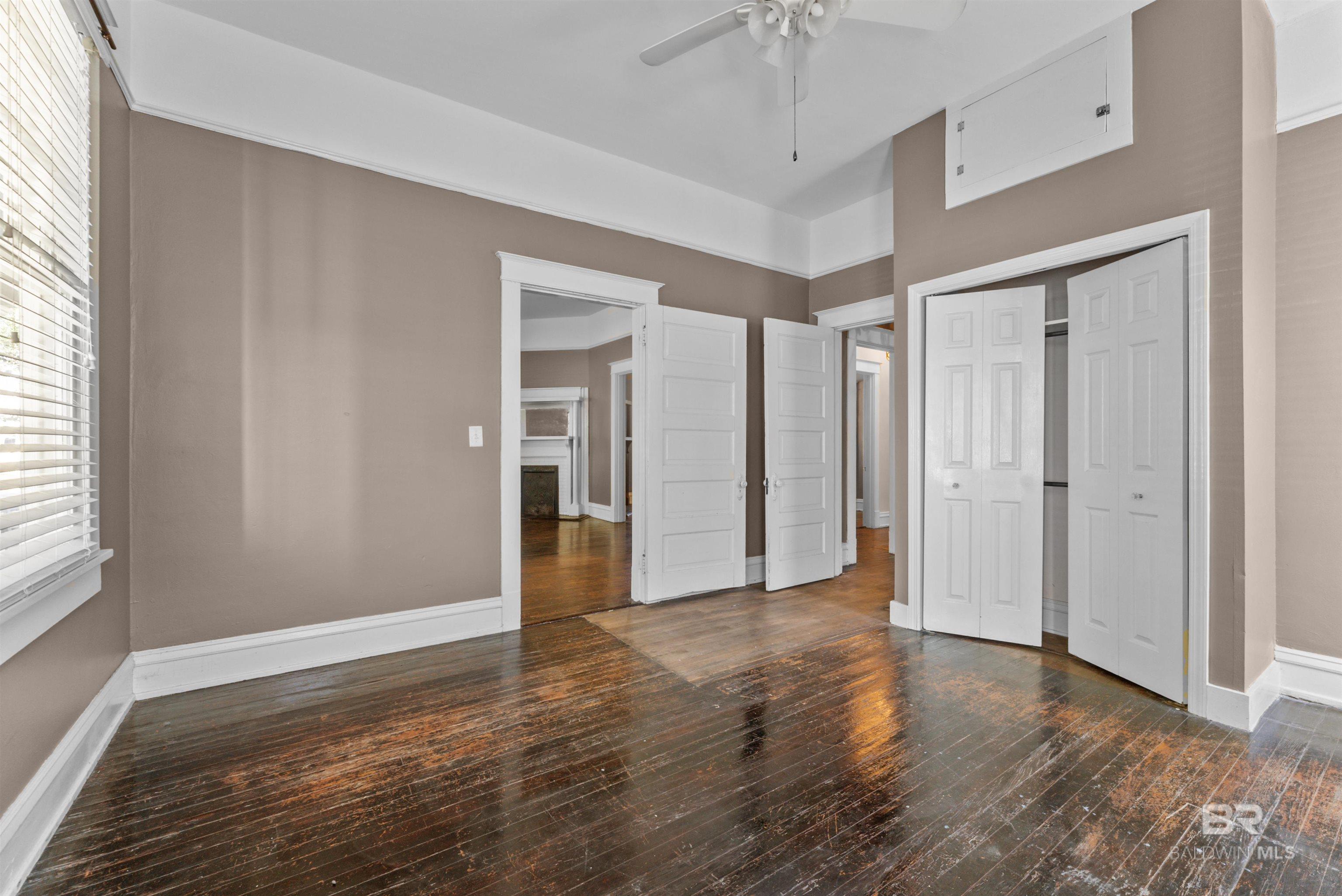 21 HOUSTON Street, Mobile, AL, 36606