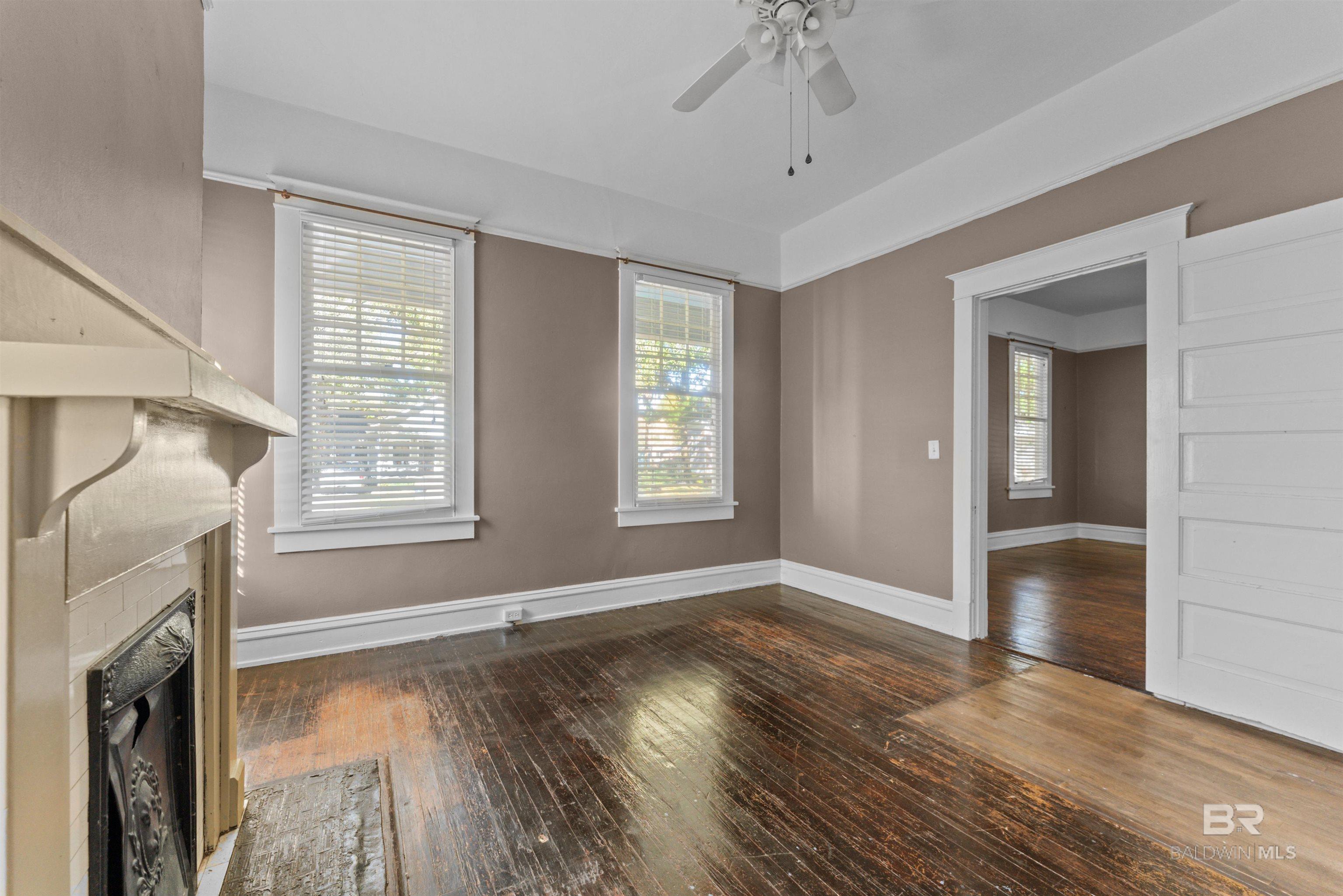 21 HOUSTON Street, Mobile, AL, 36606