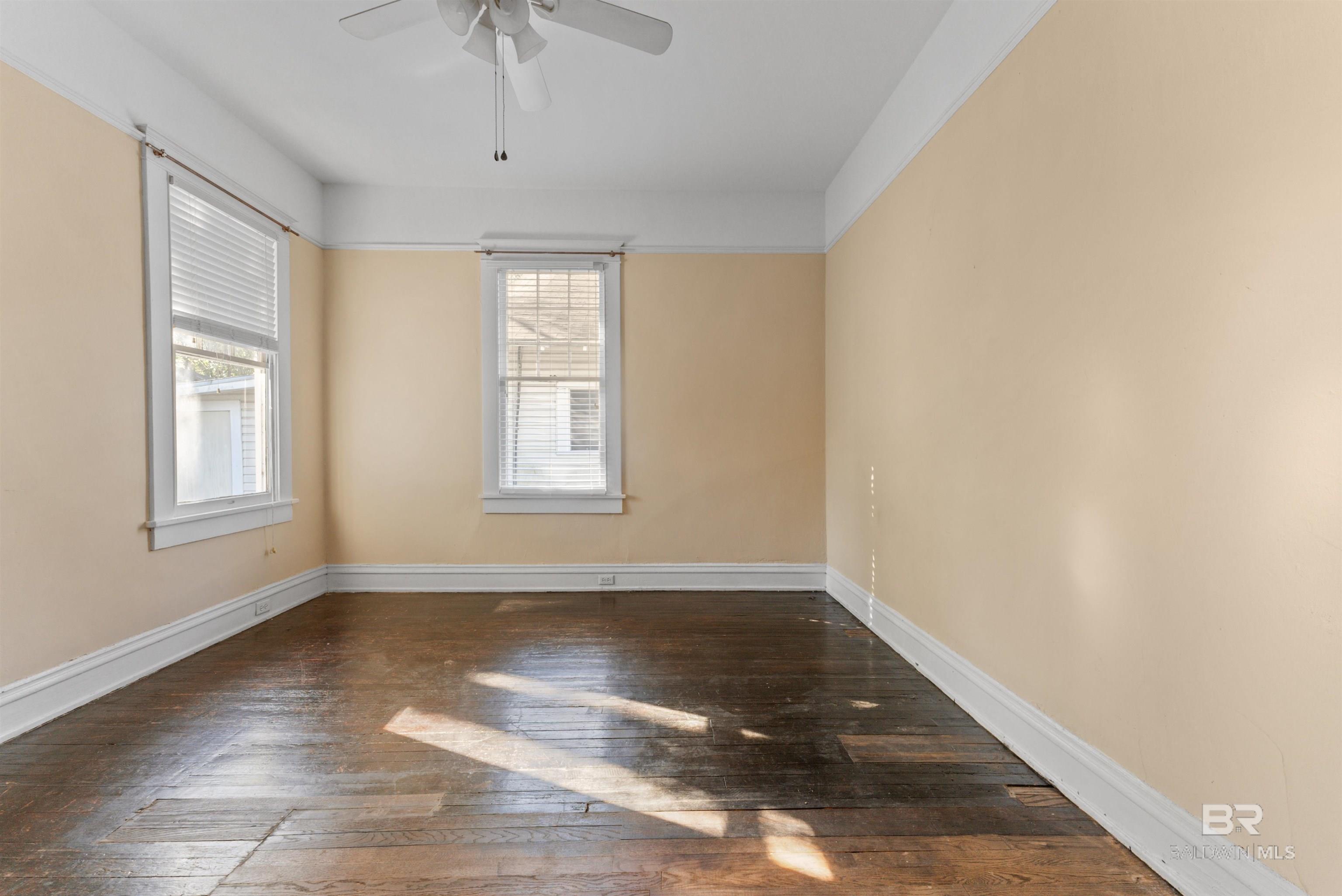 21 HOUSTON Street, Mobile, AL, 36606