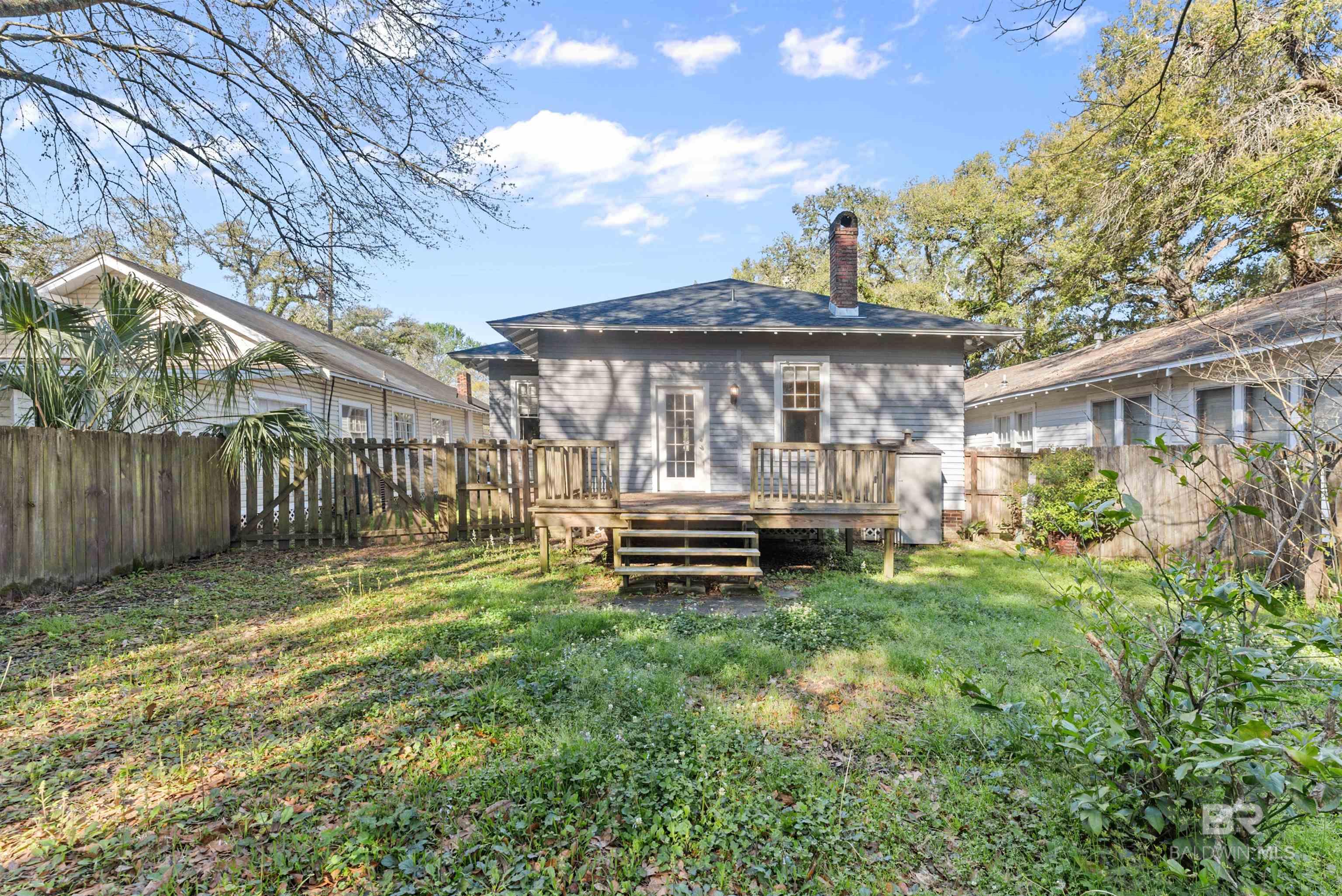 21 HOUSTON Street, Mobile, AL, 36606