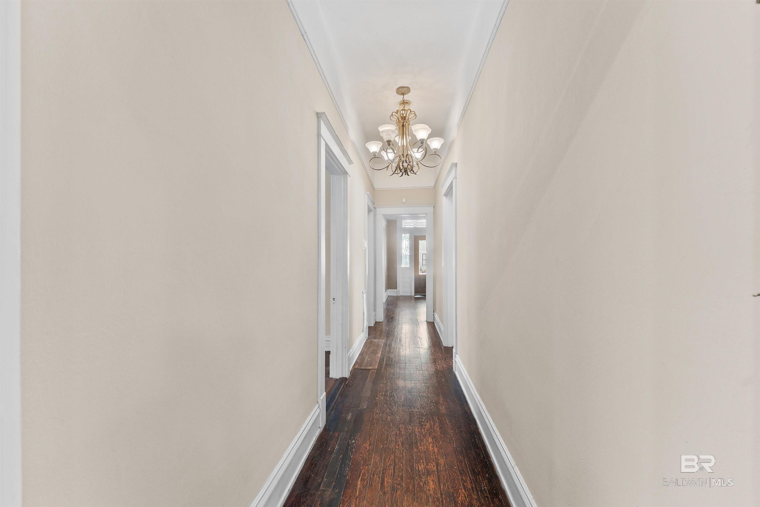 21 HOUSTON Street, Mobile, AL, 36606