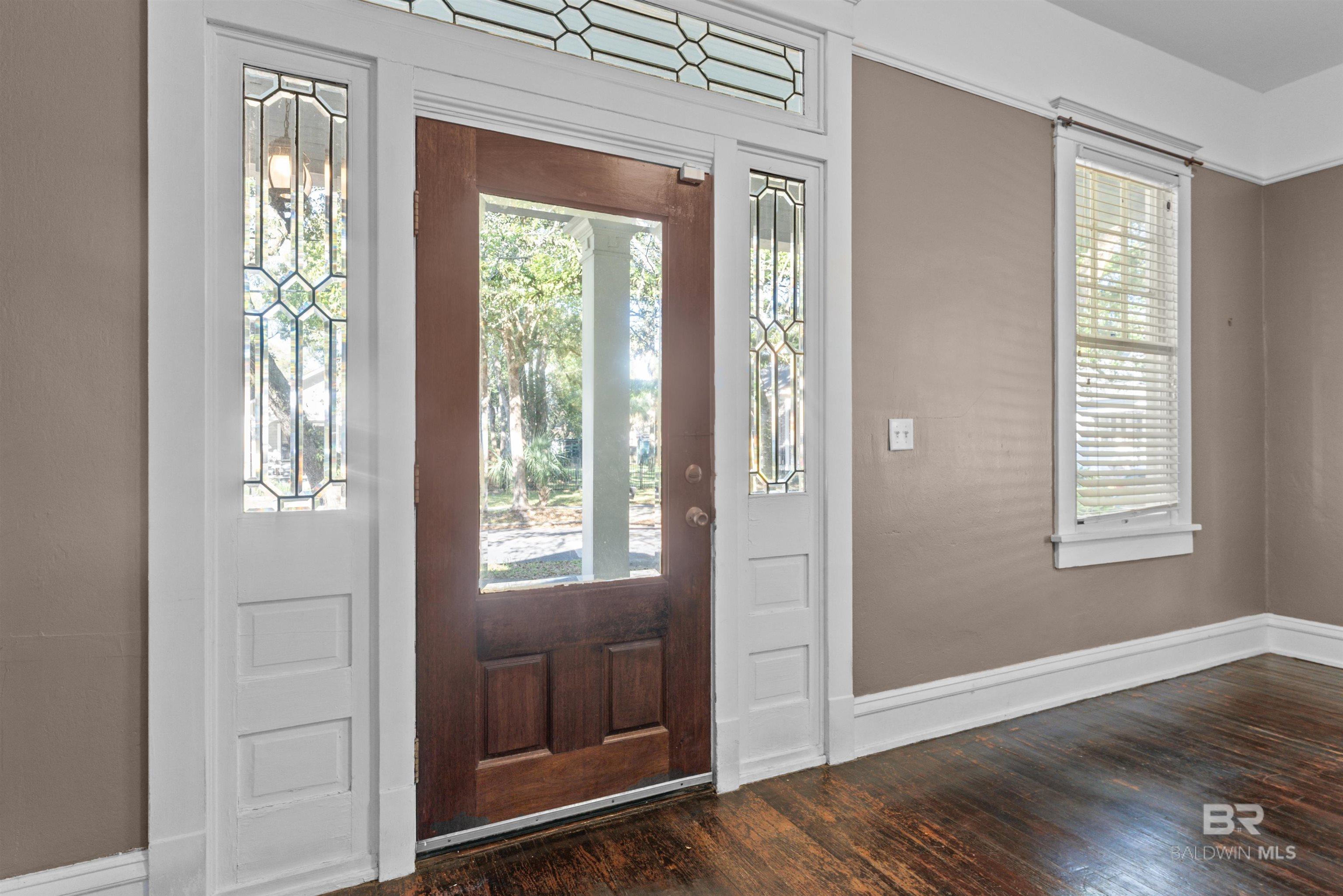 21 HOUSTON Street, Mobile, AL, 36606