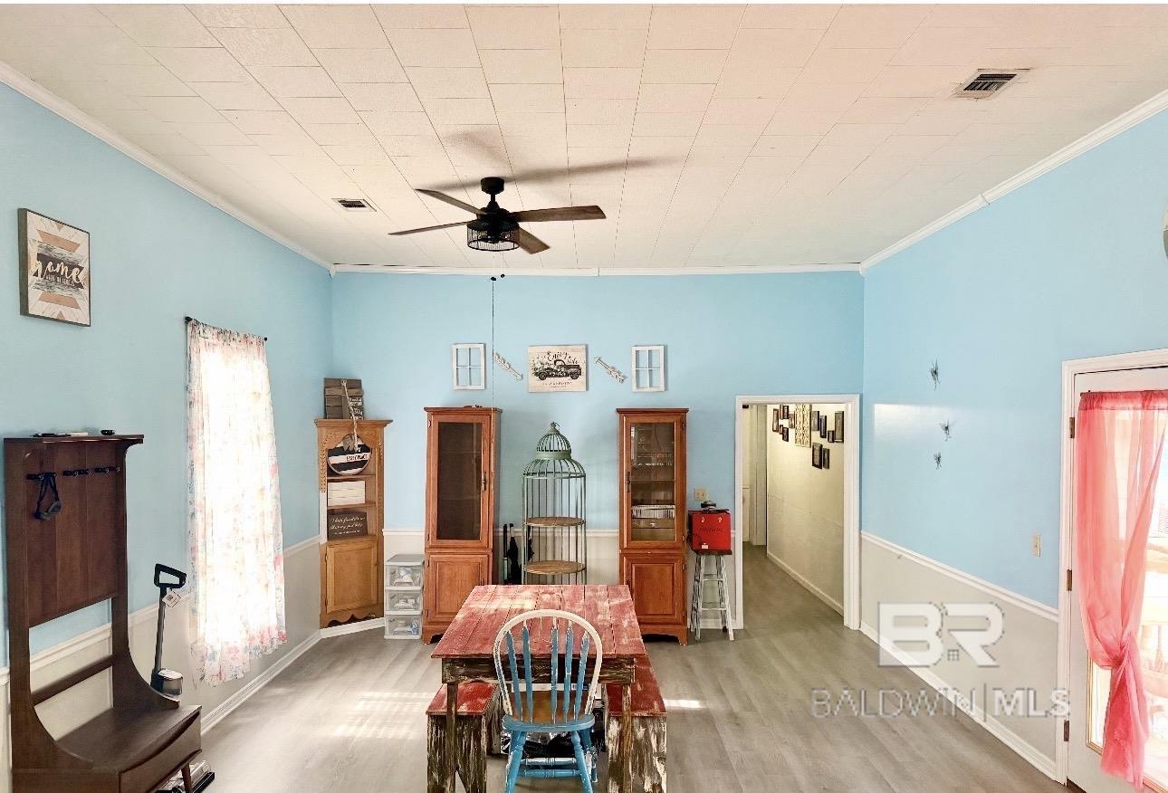 https://zimg.paragon.ice.com/ParagonImages/Property/PG/BCAR/393547/12/0/0/7e7099f9bc4c271b8175498455d16410/7/544bf0144f4610ac01856cf76cbe7ab1/393547-5e47b11e-cf60-49fd-9dda-4b2d2a26c7d8.JPG