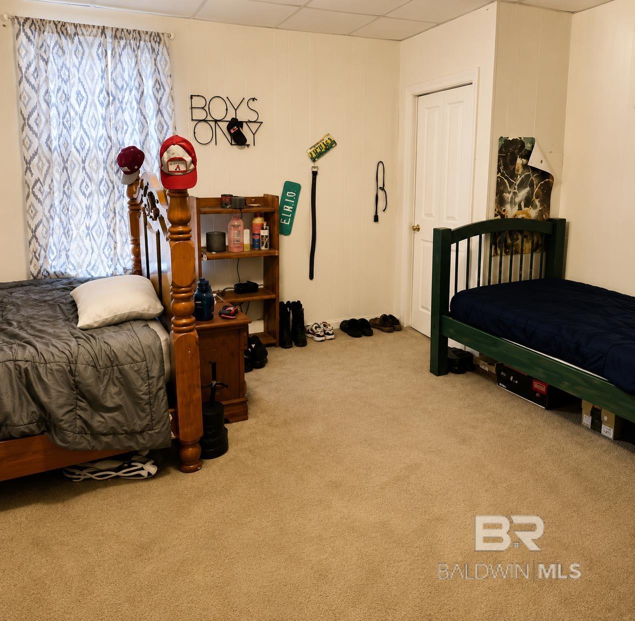https://zimg.paragon.ice.com/ParagonImages/Property/PG/BCAR/393547/25/0/0/fe1318cb8682741a94ca81f26a0a9bdf/7/544bf0144f4610ac01856cf76cbe7ab1/393547-10c8f807-ebf8-4ae4-8915-0fb4a1024223.JPG