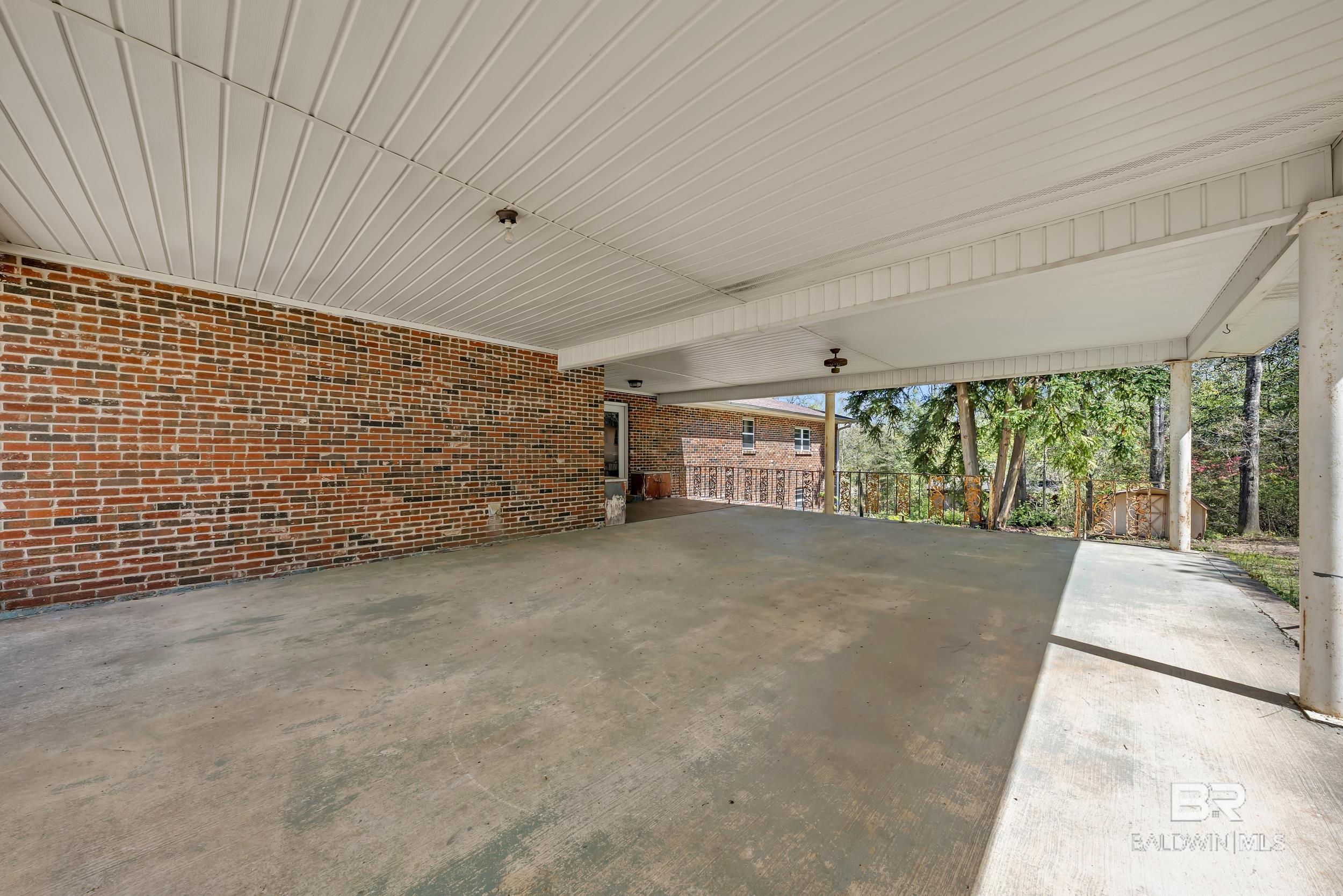 5225 PERSONS Drive, Mobile, AL, 36618