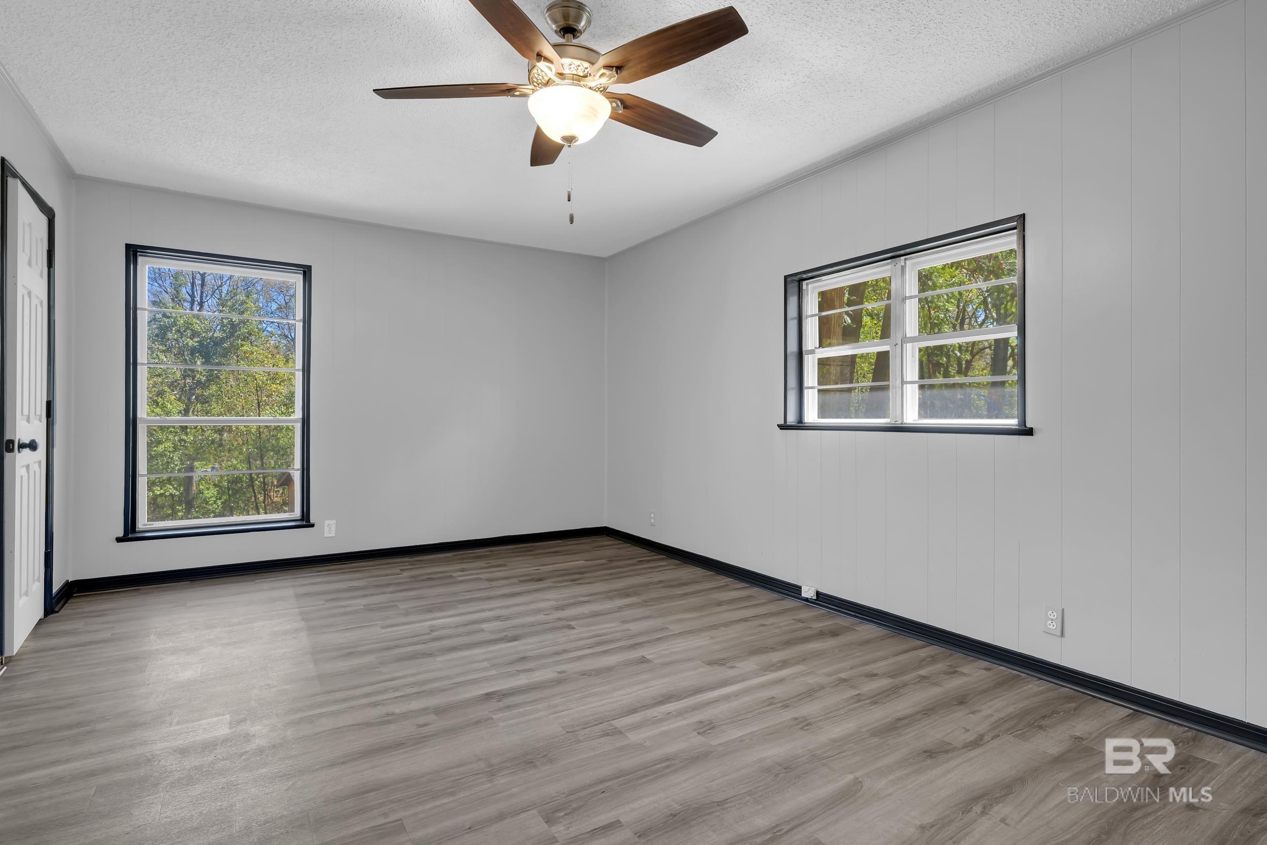 5225 PERSONS Drive, Mobile, AL, 36618