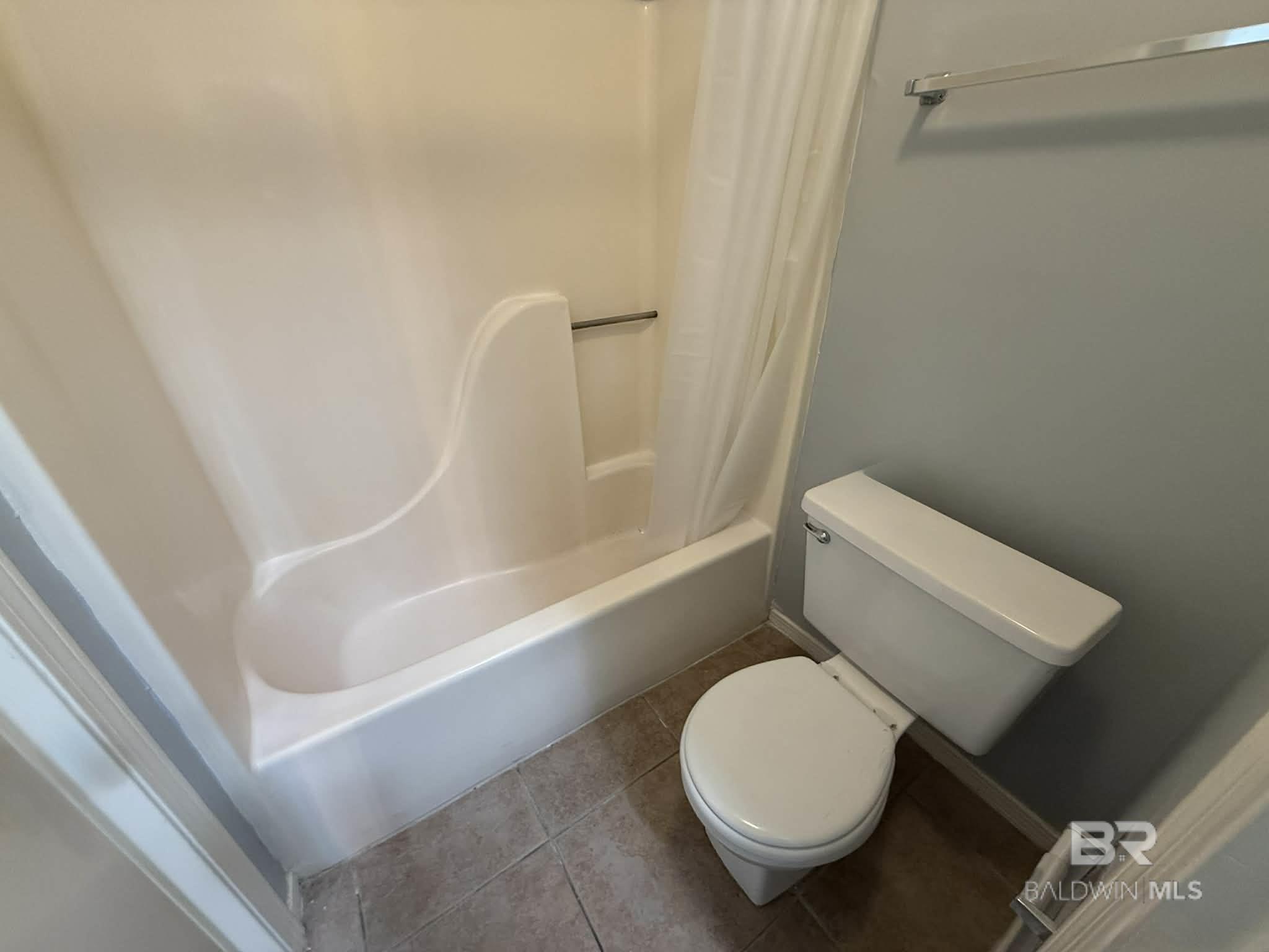 500 Grant Street UNIT B 106, Daphne, AL, 36526