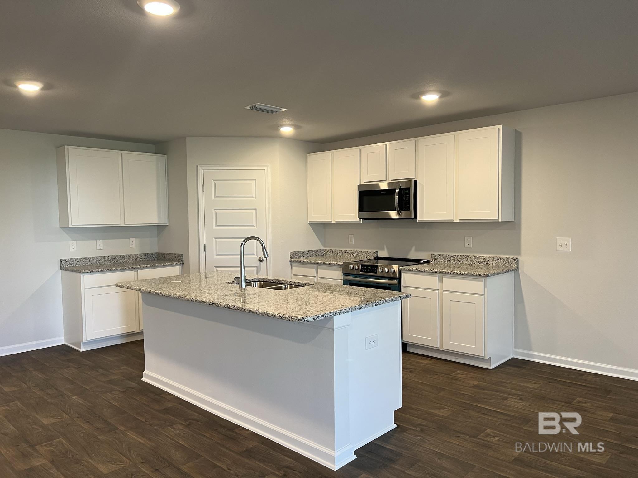 10685 Northern Dancer Court, Daphne, AL, 36526