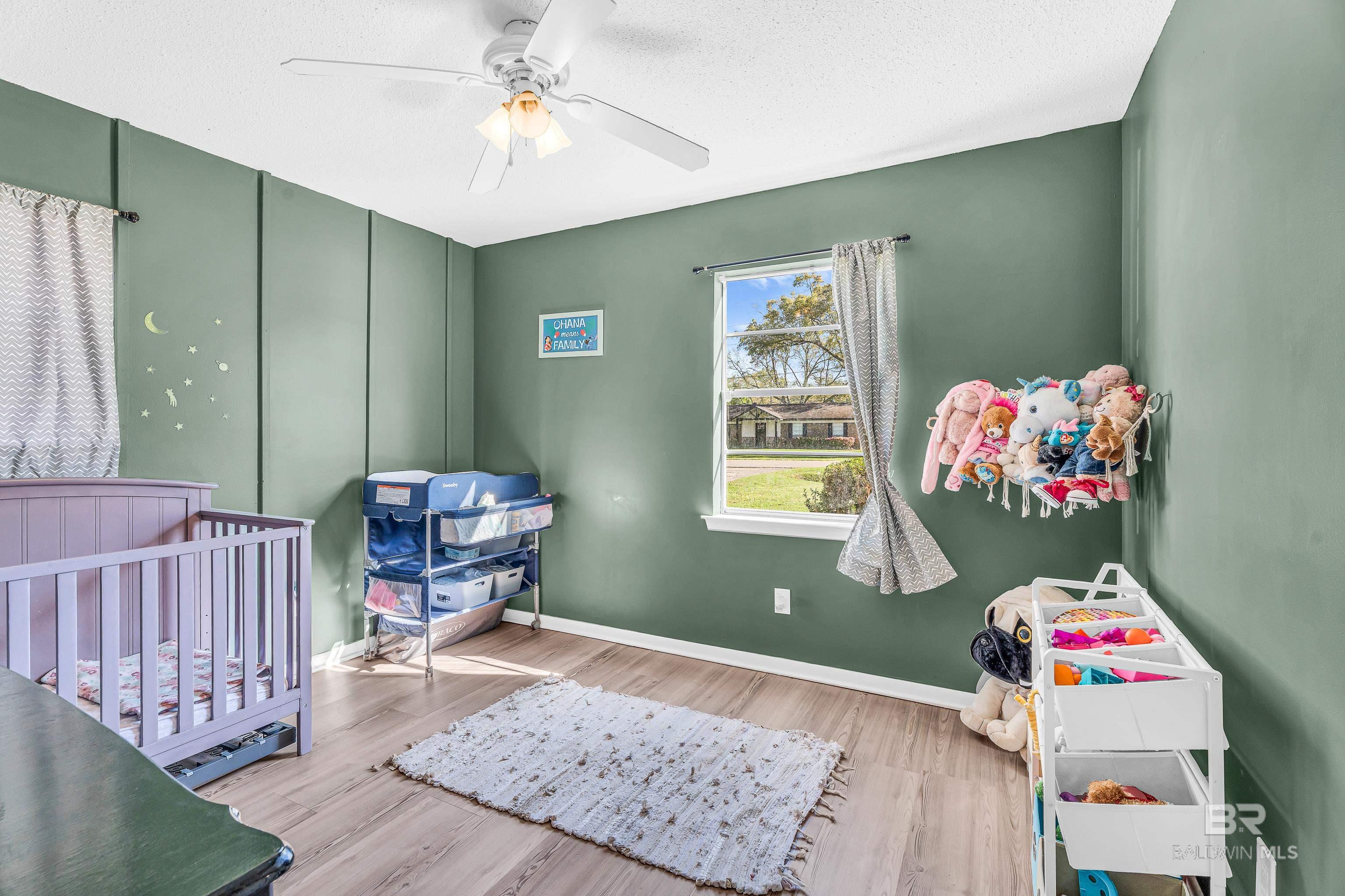 407 E Myrtle Avenue, Foley, AL, 36535