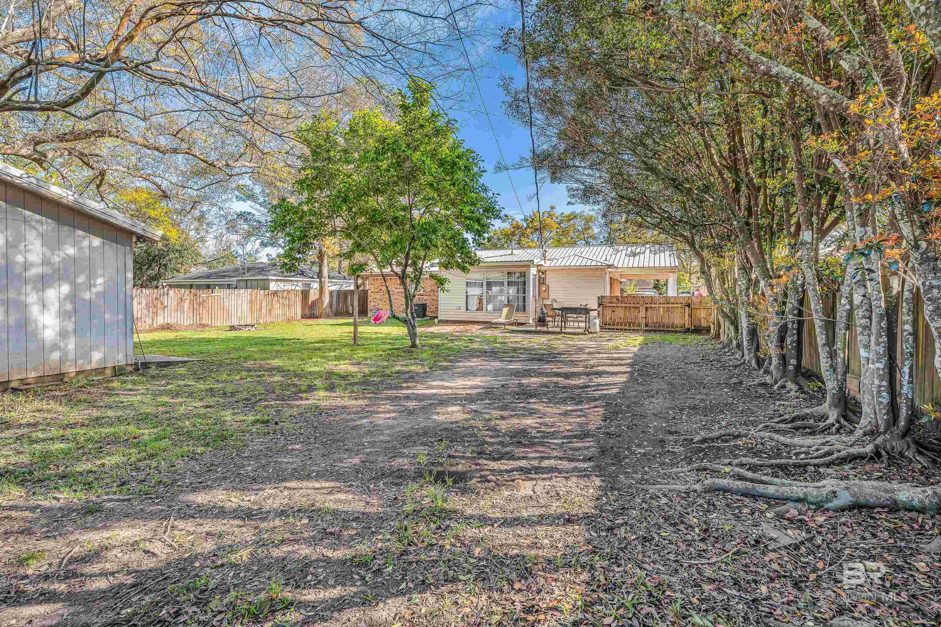 407 E Myrtle Avenue, Foley, AL, 36535