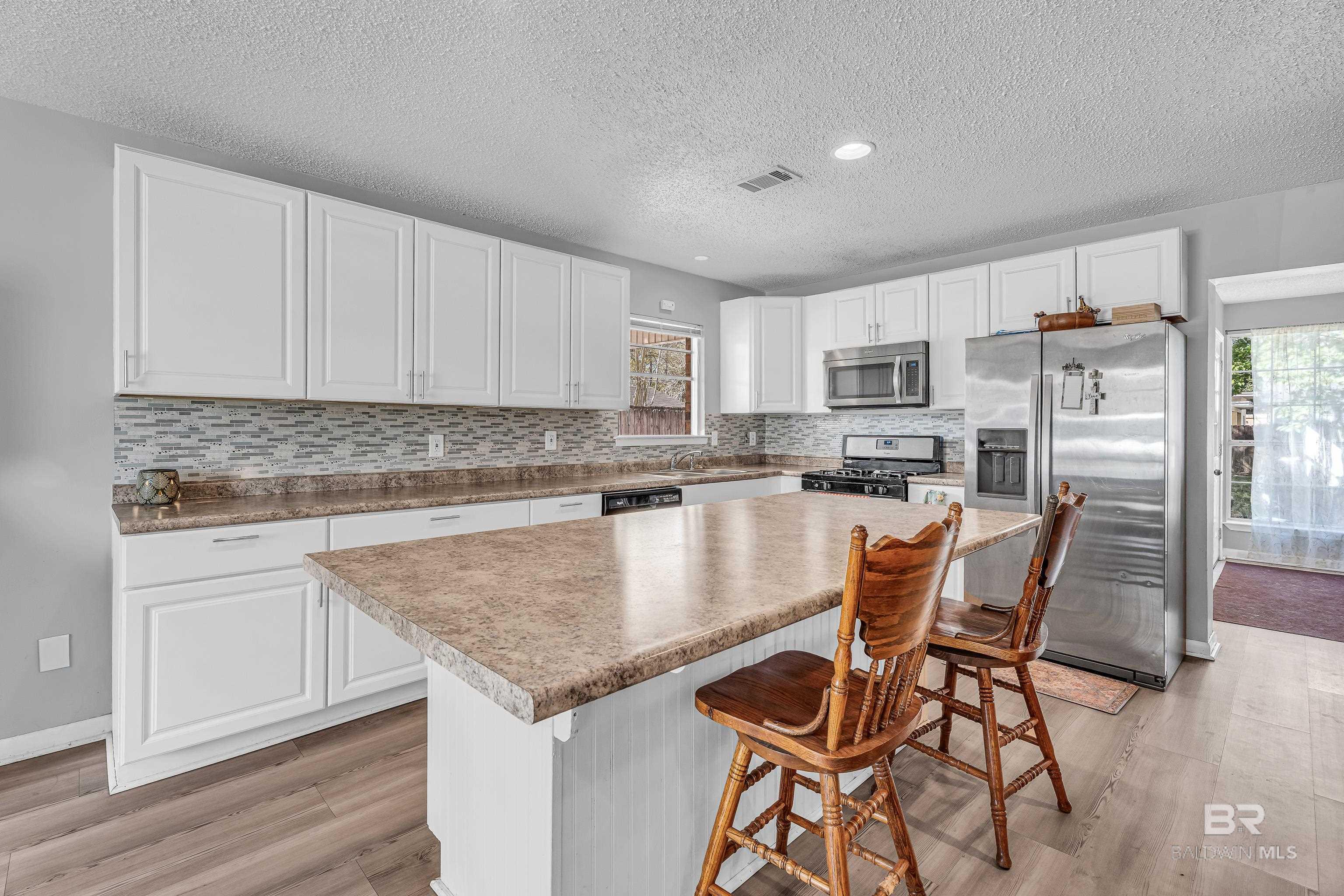 407 E Myrtle Avenue, Foley, AL, 36535