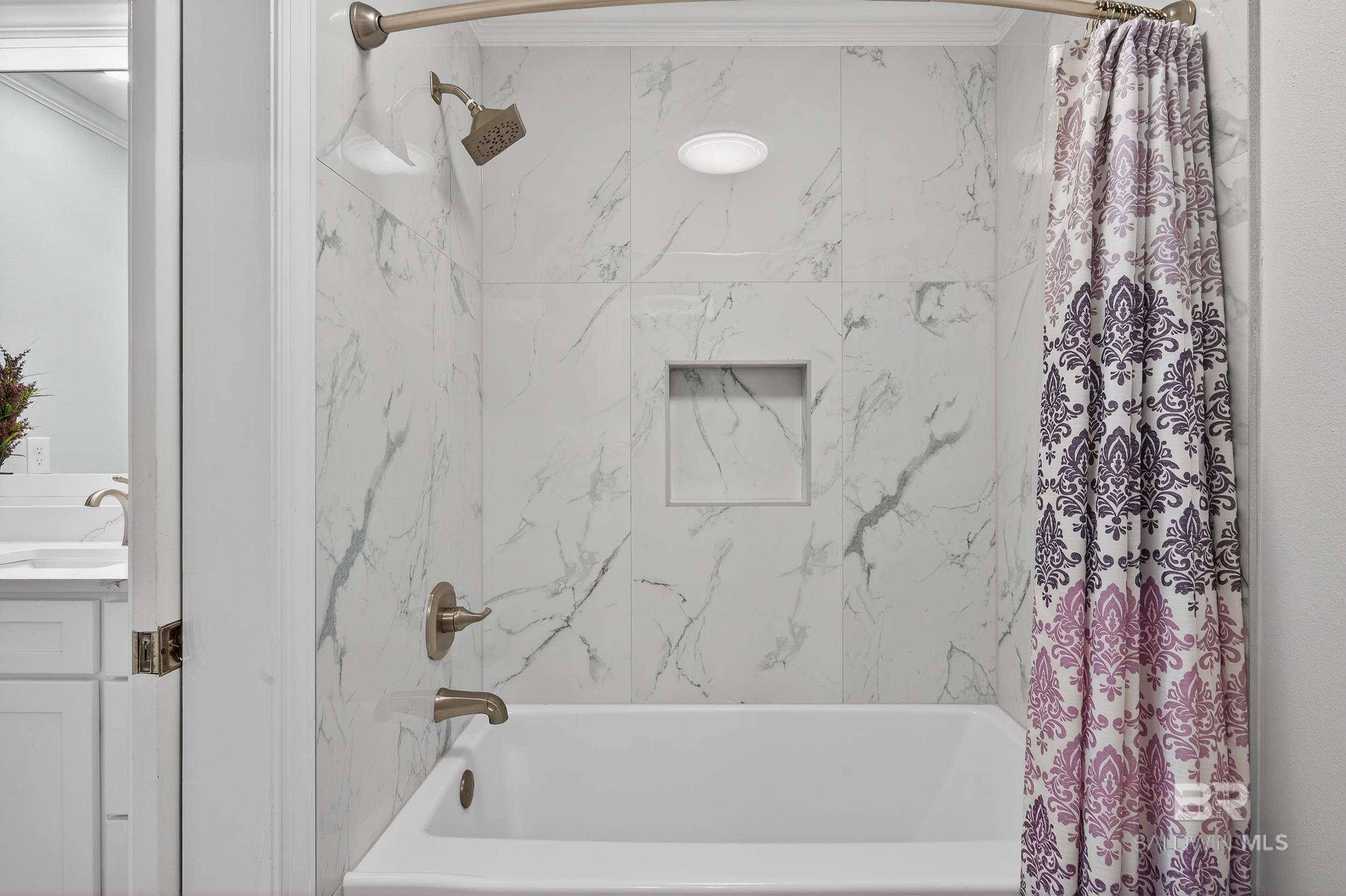 1416 W Dune Drive, Gulf Shores, AL, 36542