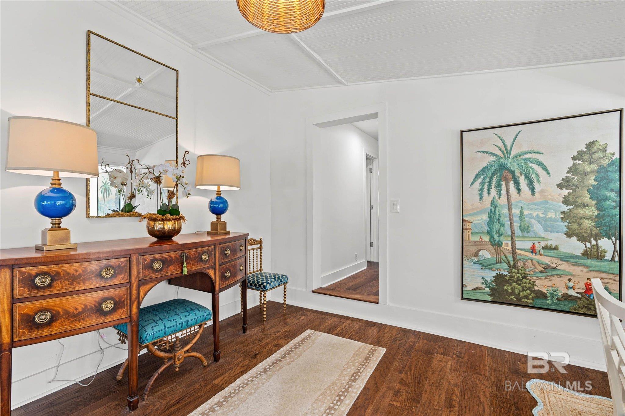 653 Fairhope Avenue, Fairhope, AL, 36532