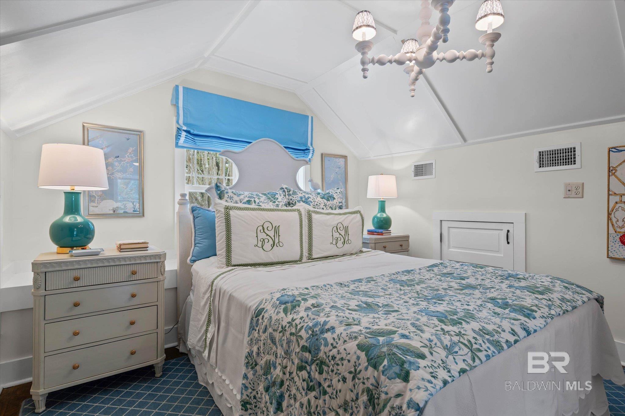 653 Fairhope Avenue, Fairhope, AL, 36532