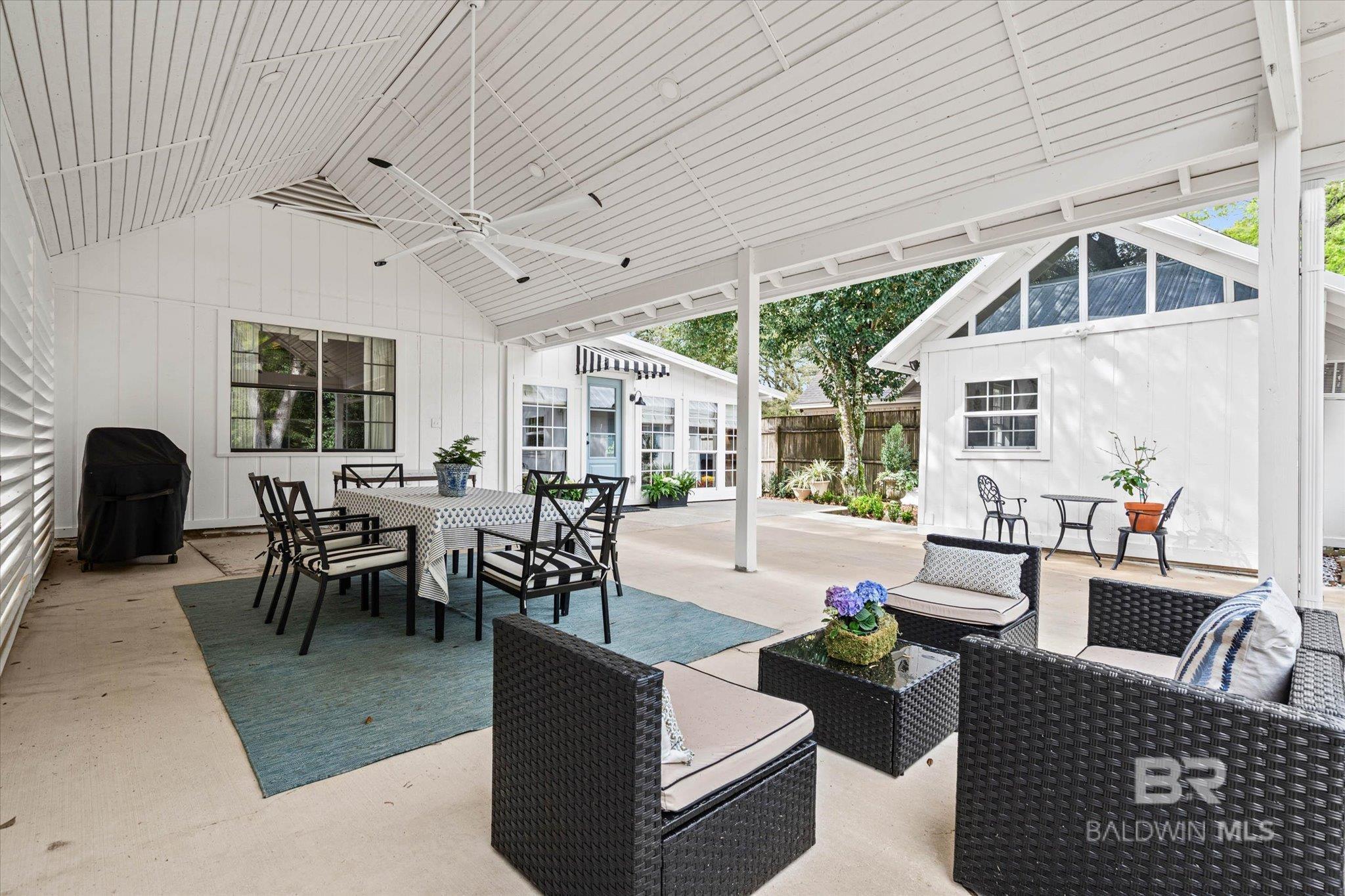 653 Fairhope Avenue, Fairhope, AL, 36532
