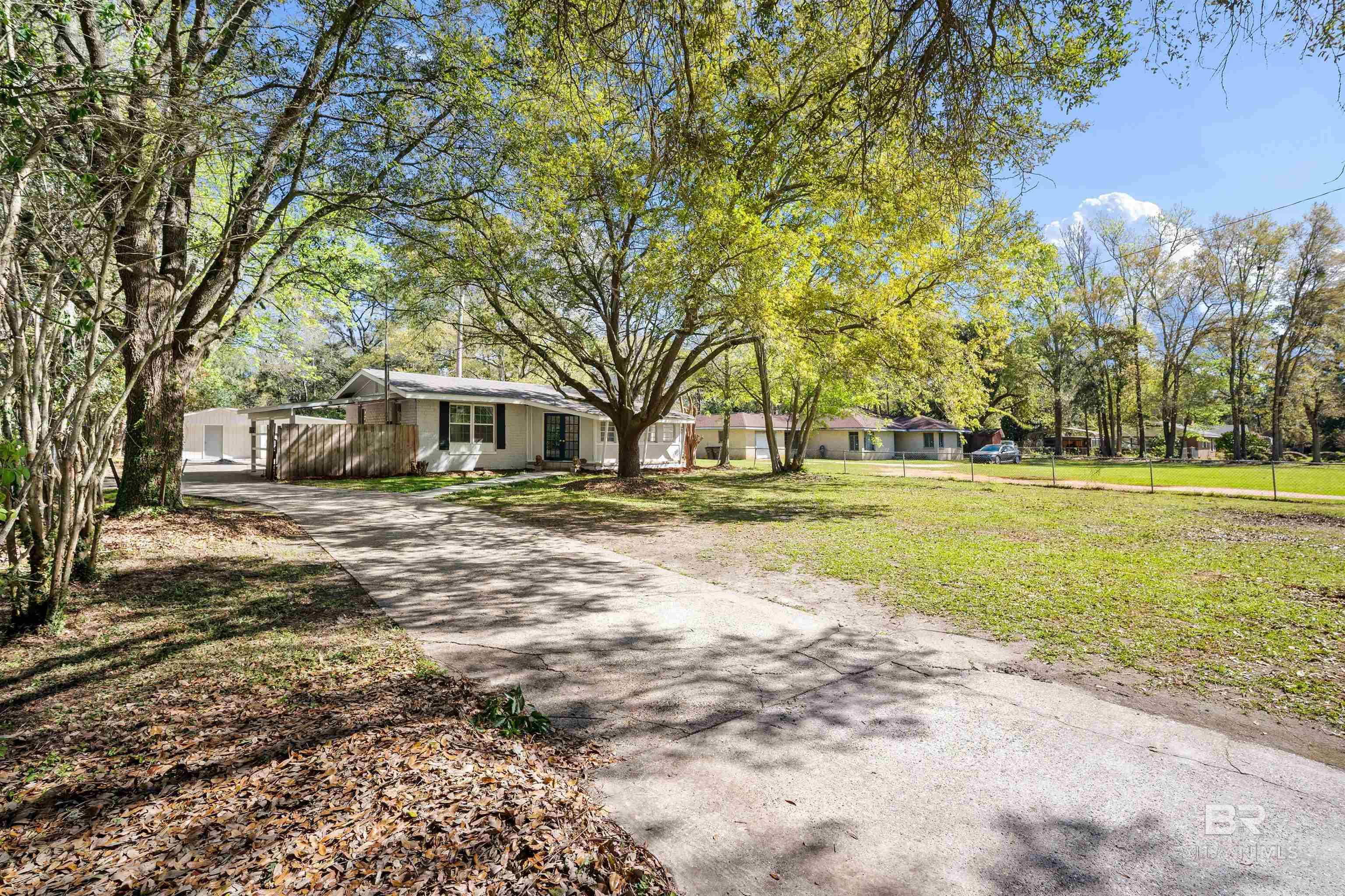 2214 S Hillwood Drive, Mobile, AL, 36605