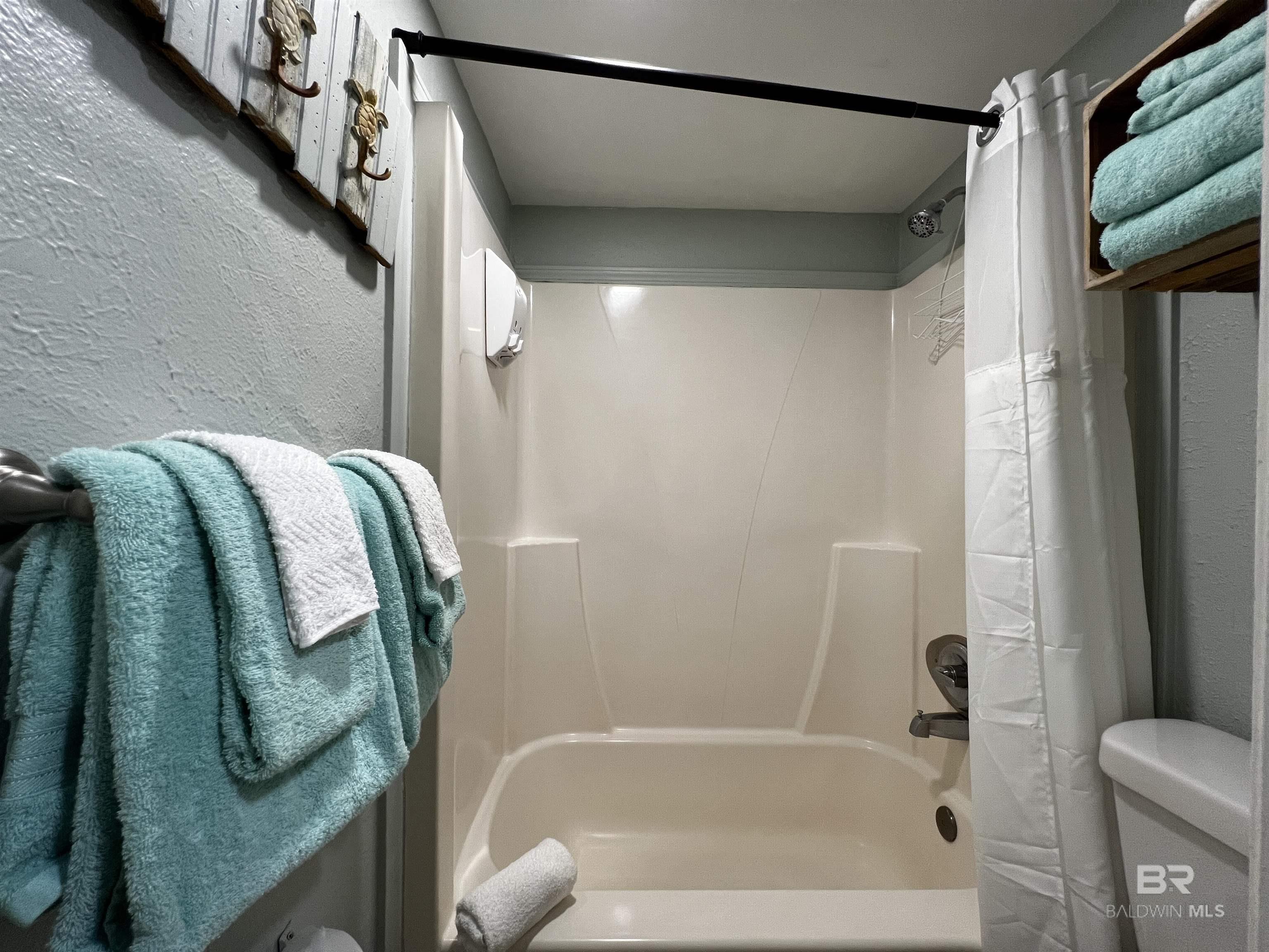 200 E Beach Boulevard UNIT 310, Gulf Shores, AL, 36542