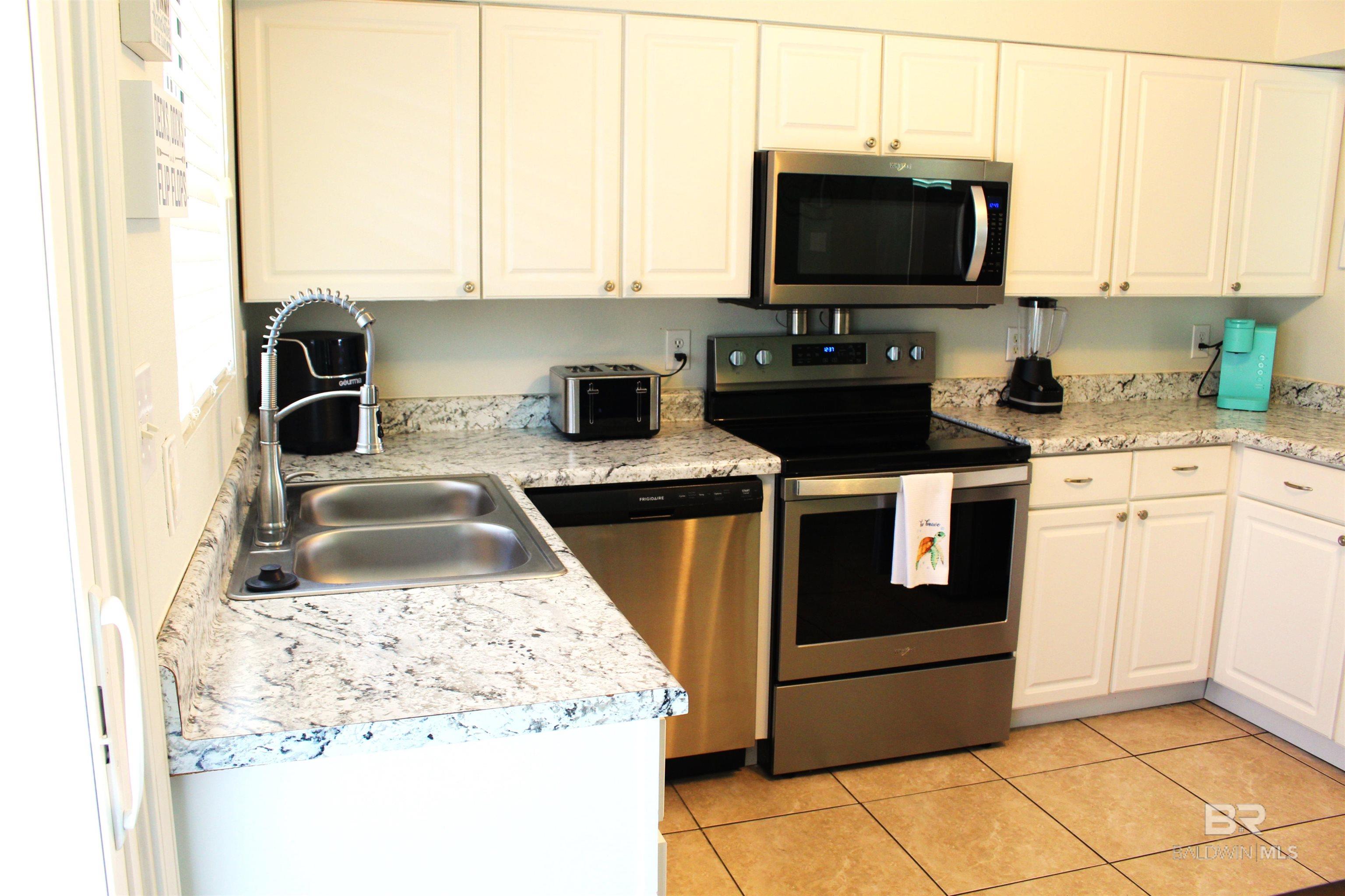 979 W Lagoon Avenue UNIT C1, Gulf Shores, AL, 36542-6314