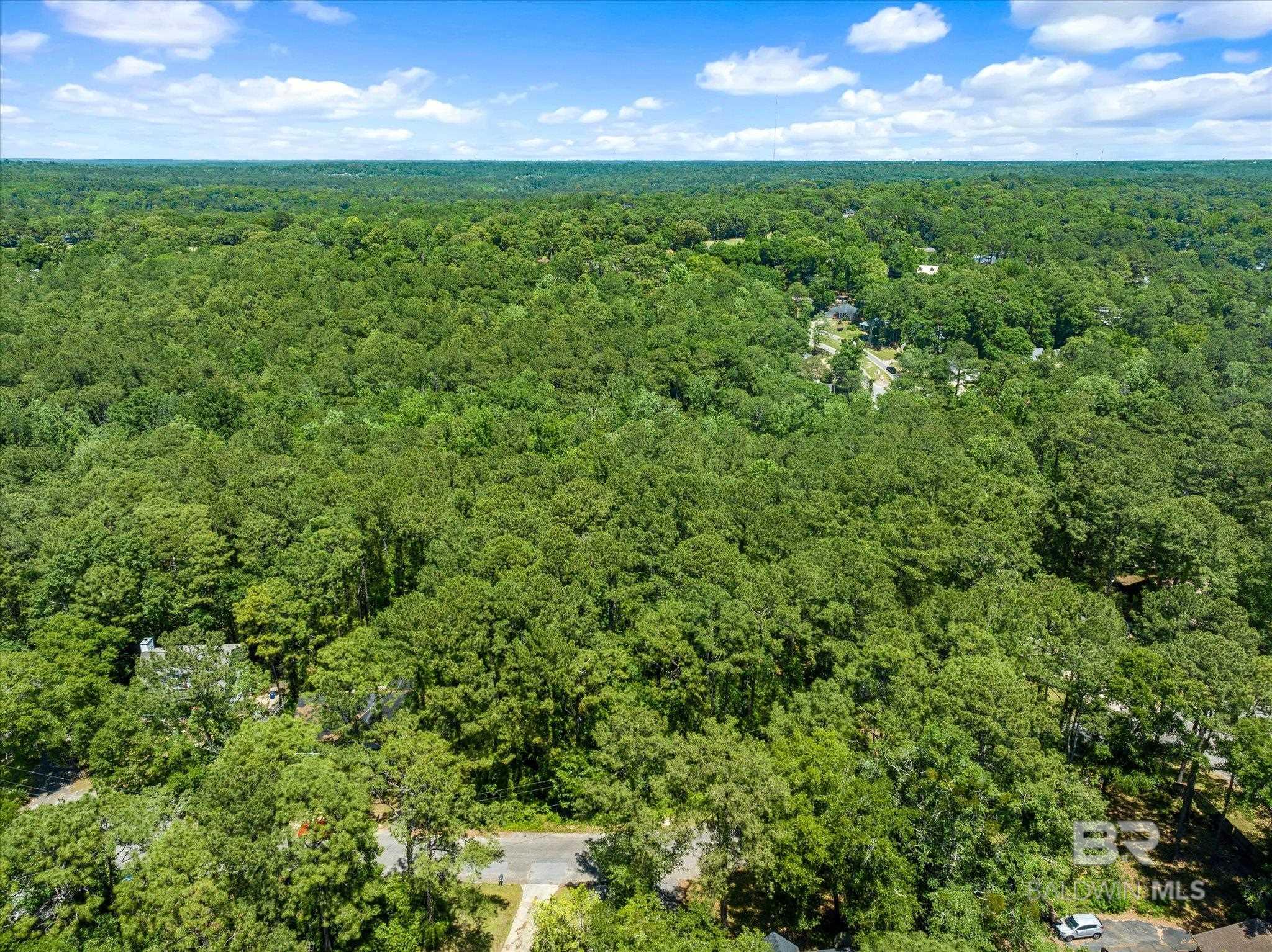 Homes for sale in Daphne, AL | 112 Hillcrest Circle, Daphne, AL 36526 | MLS# 393798