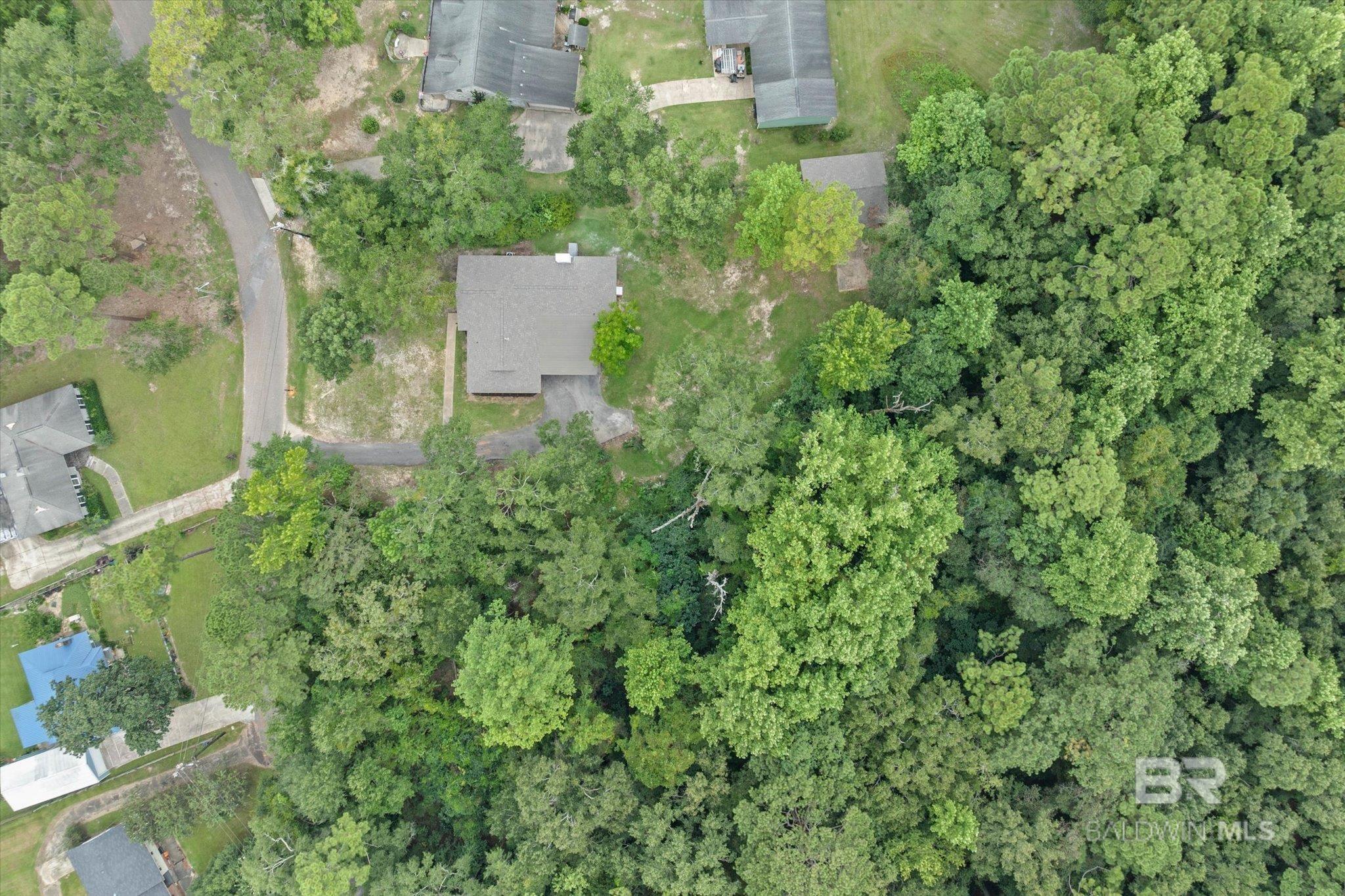 https://zimg.paragon.ice.com/ParagonImages/Property/PG/BCAR/393834/24/0/0/afc18ed3c34fb6273be75c46a6e66ee6/7/f6b32e1cf17b6d034b51abc4f1748e6f/393834-1e609800-7adc-470f-aa28-df631bc84418.JPG