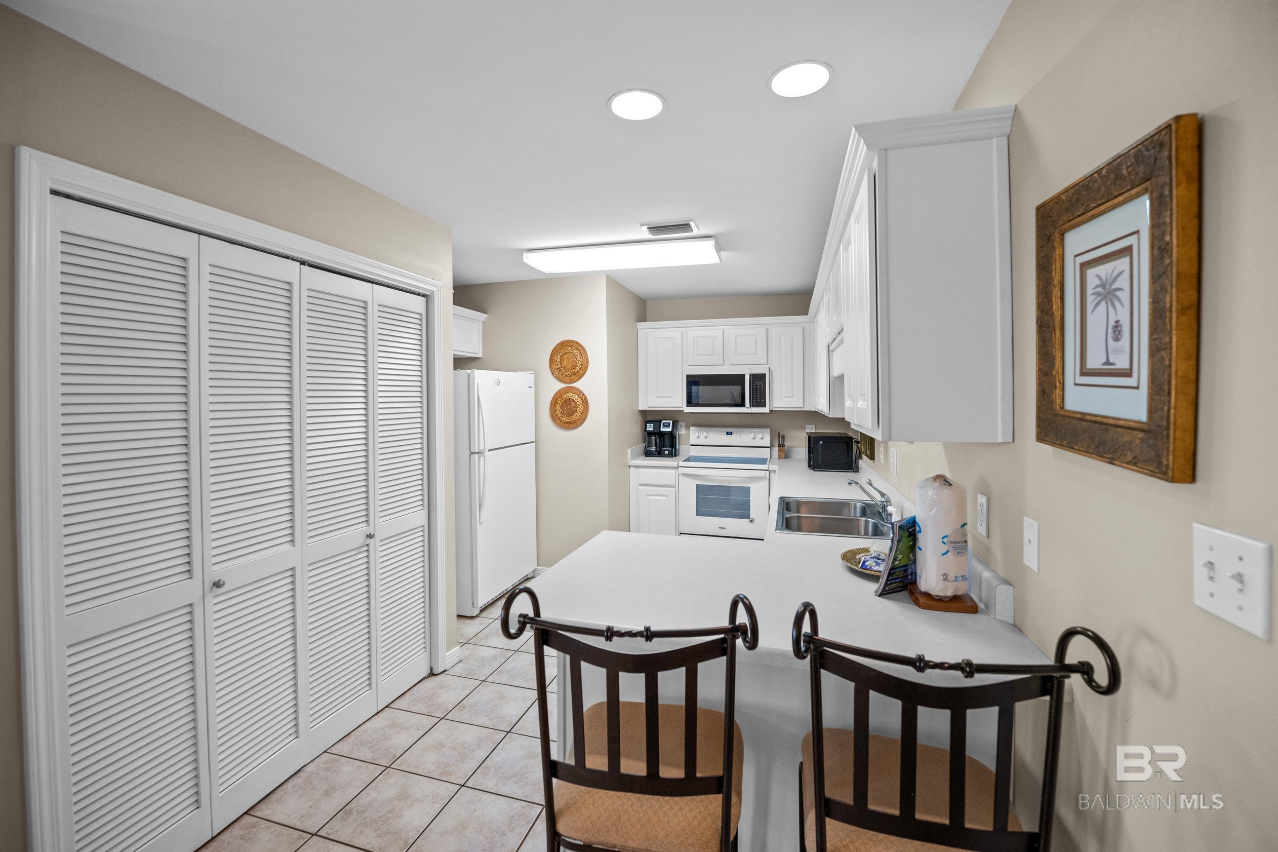 1477 W Lagoon Avenue UNIT 202, Gulf Shores, AL, 36542