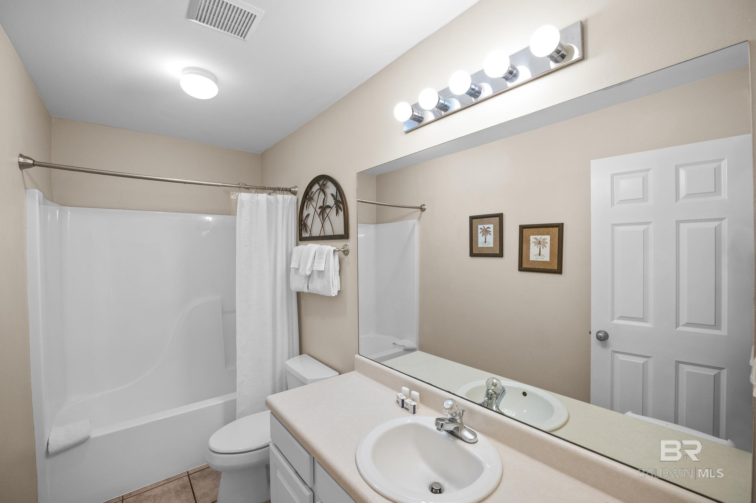 1477 W Lagoon Avenue UNIT 202, Gulf Shores, AL, 36542