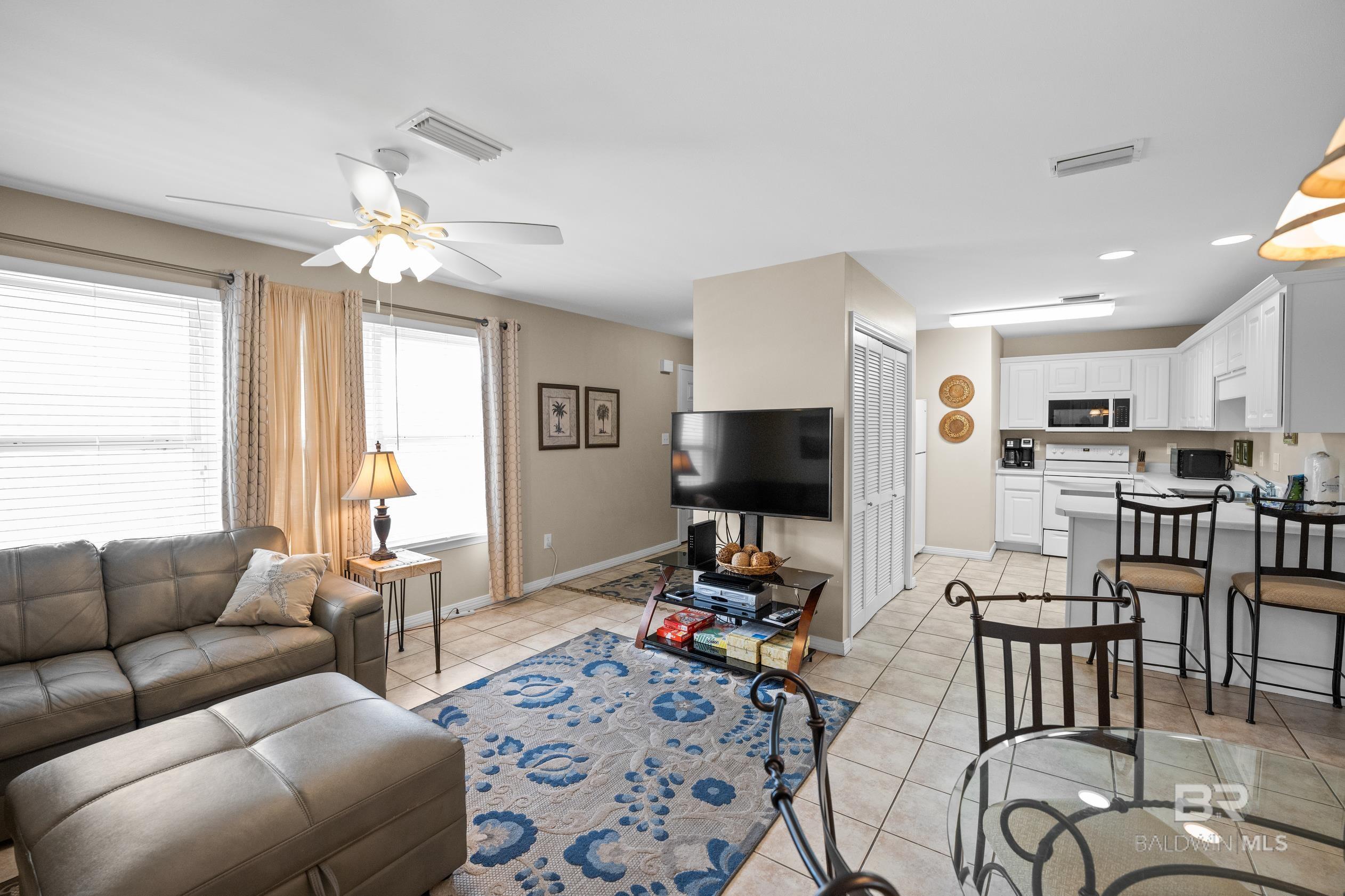 1477 W Lagoon Avenue UNIT 202, Gulf Shores, AL, 36542