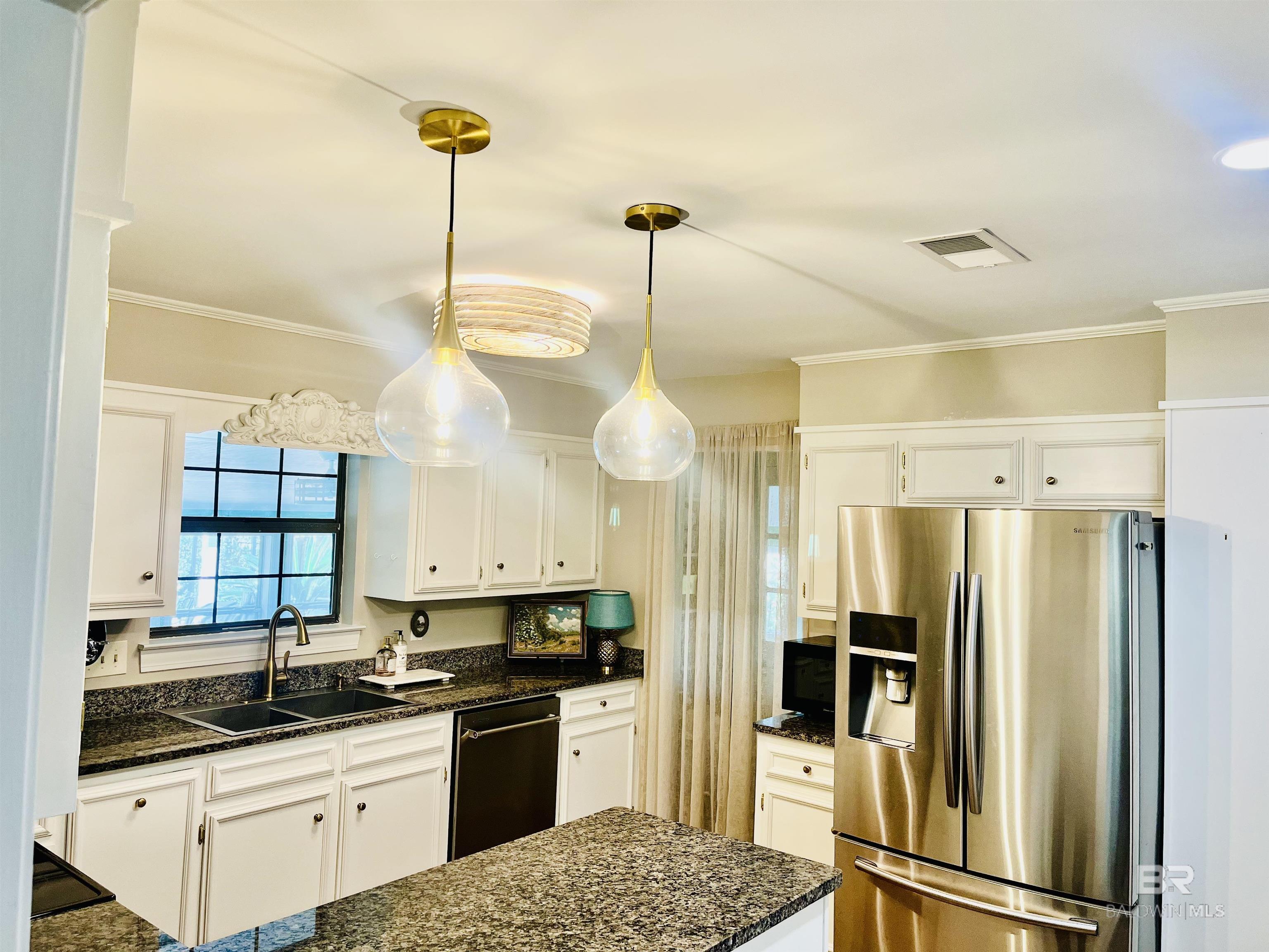 409 Santa Rosa Avenue, Daphne, AL, 36526