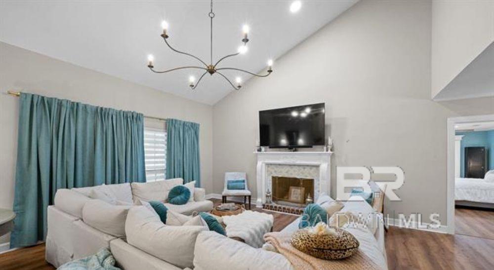 409 Santa Rosa Avenue, Daphne, AL, 36526