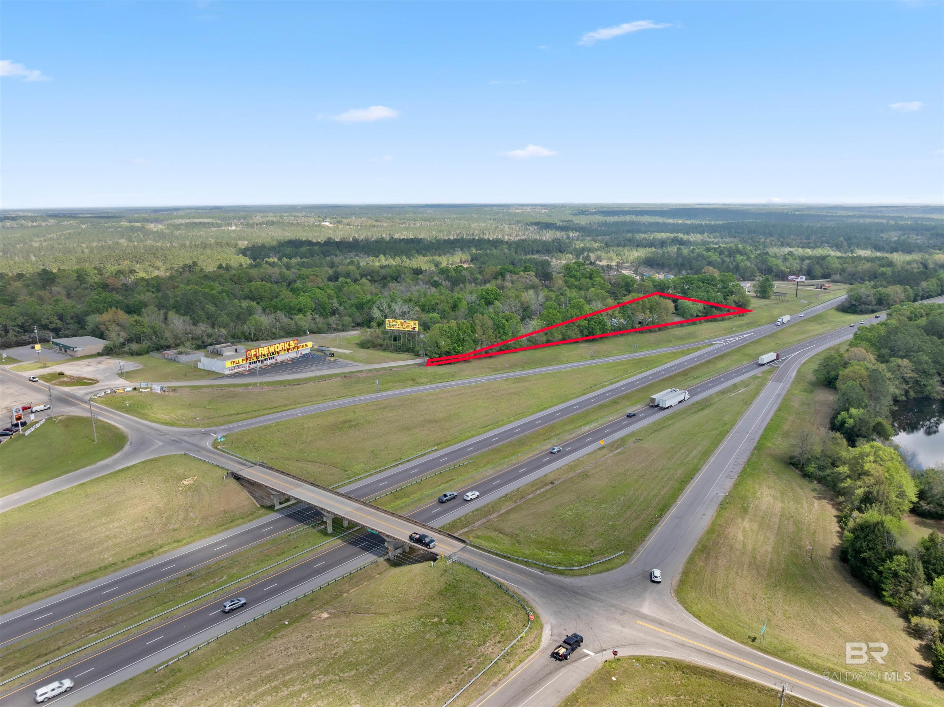 24200 Waterworld Road, Robertsdale, AL, 36567-5014