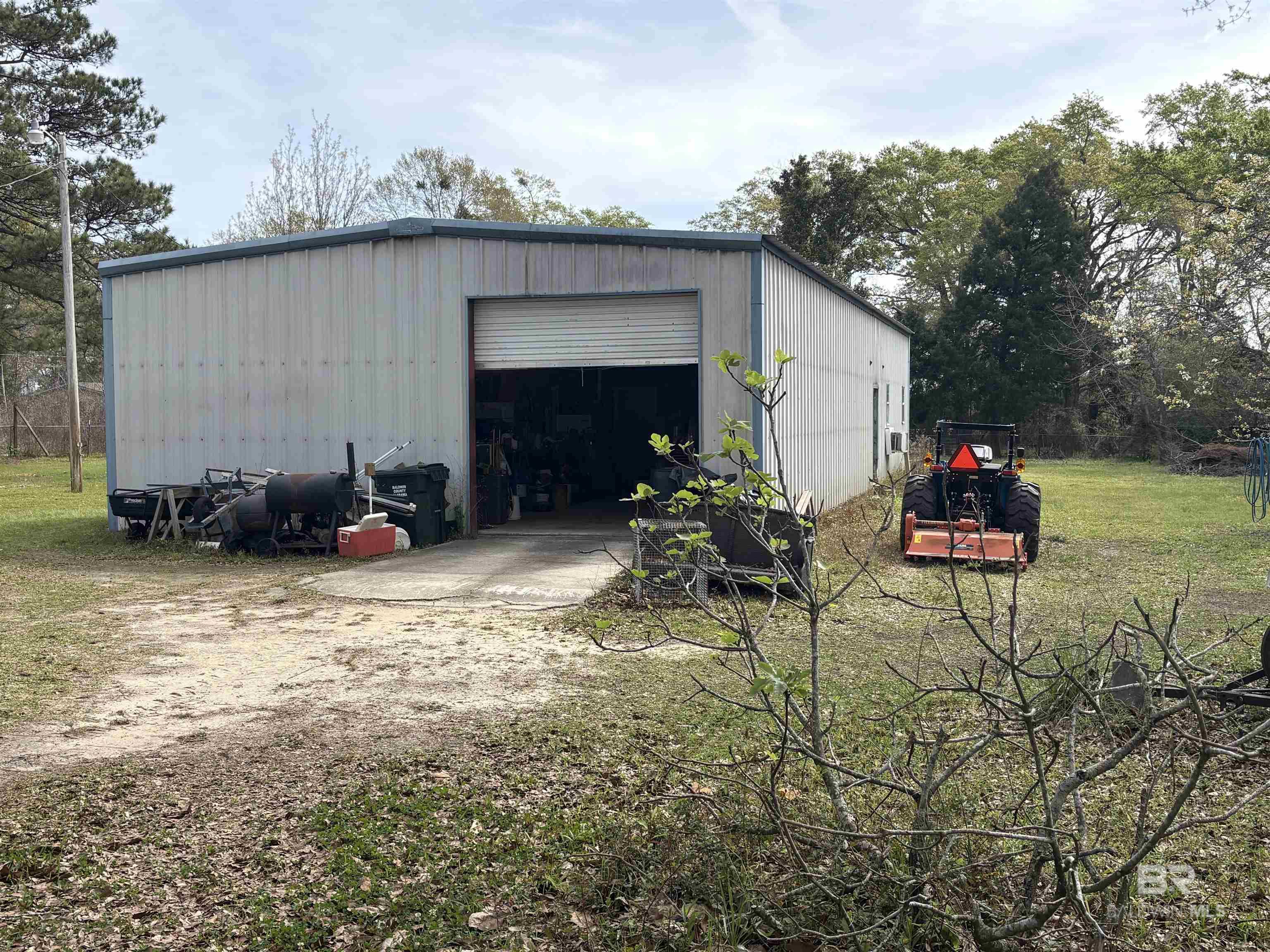 24200 Waterworld Road, Robertsdale, AL, 36567-5014