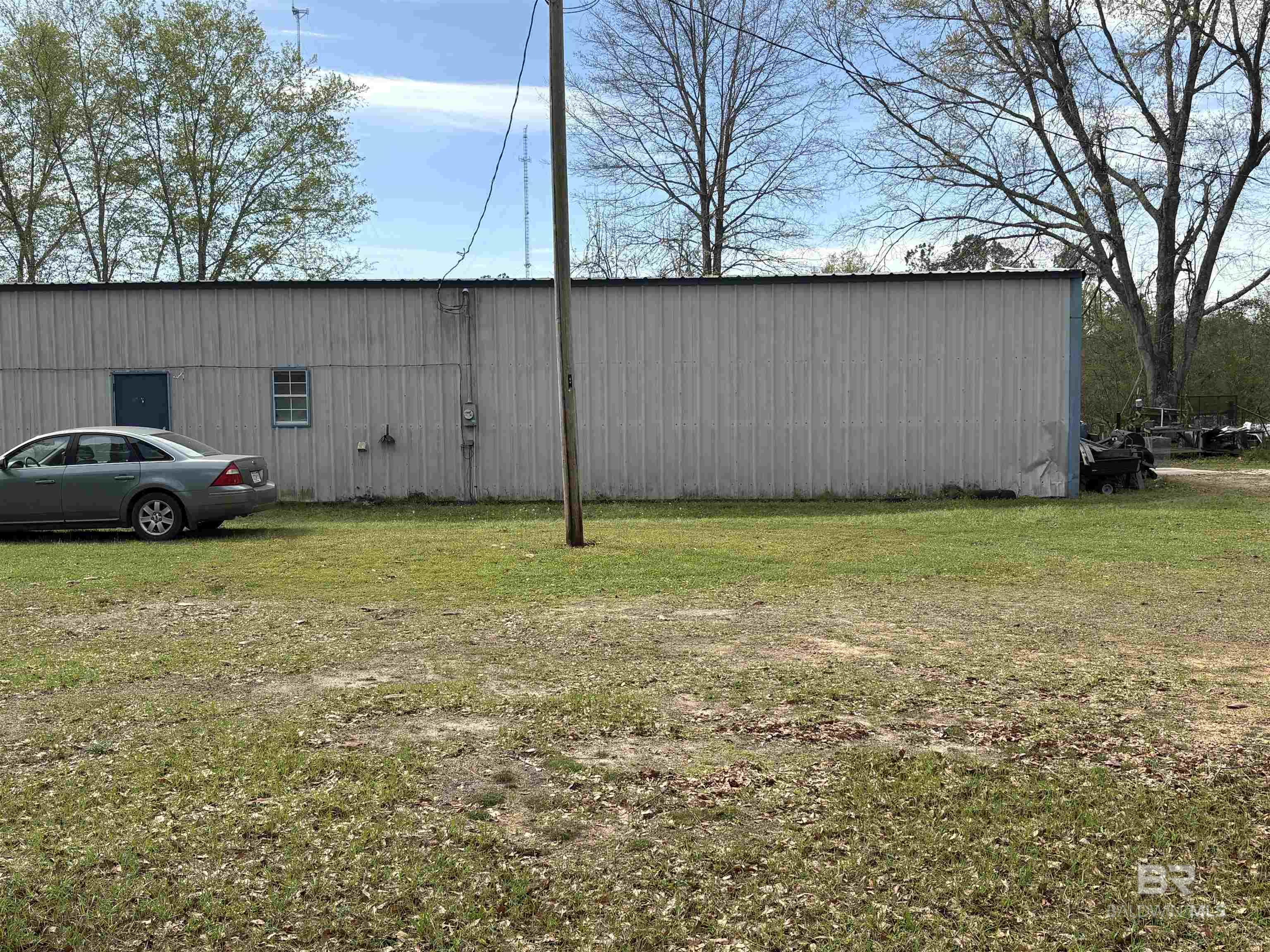 24200 Waterworld Road, Robertsdale, AL, 36567-5014