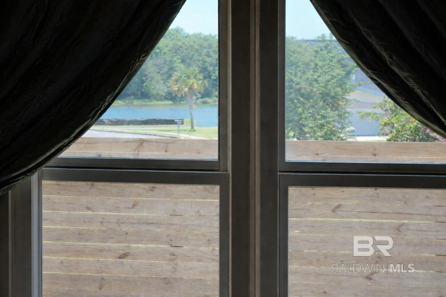 Homes for sale in Loxley, AL | 16396 Edgewater Circle, Loxley, AL 36551 | MLS# 393883