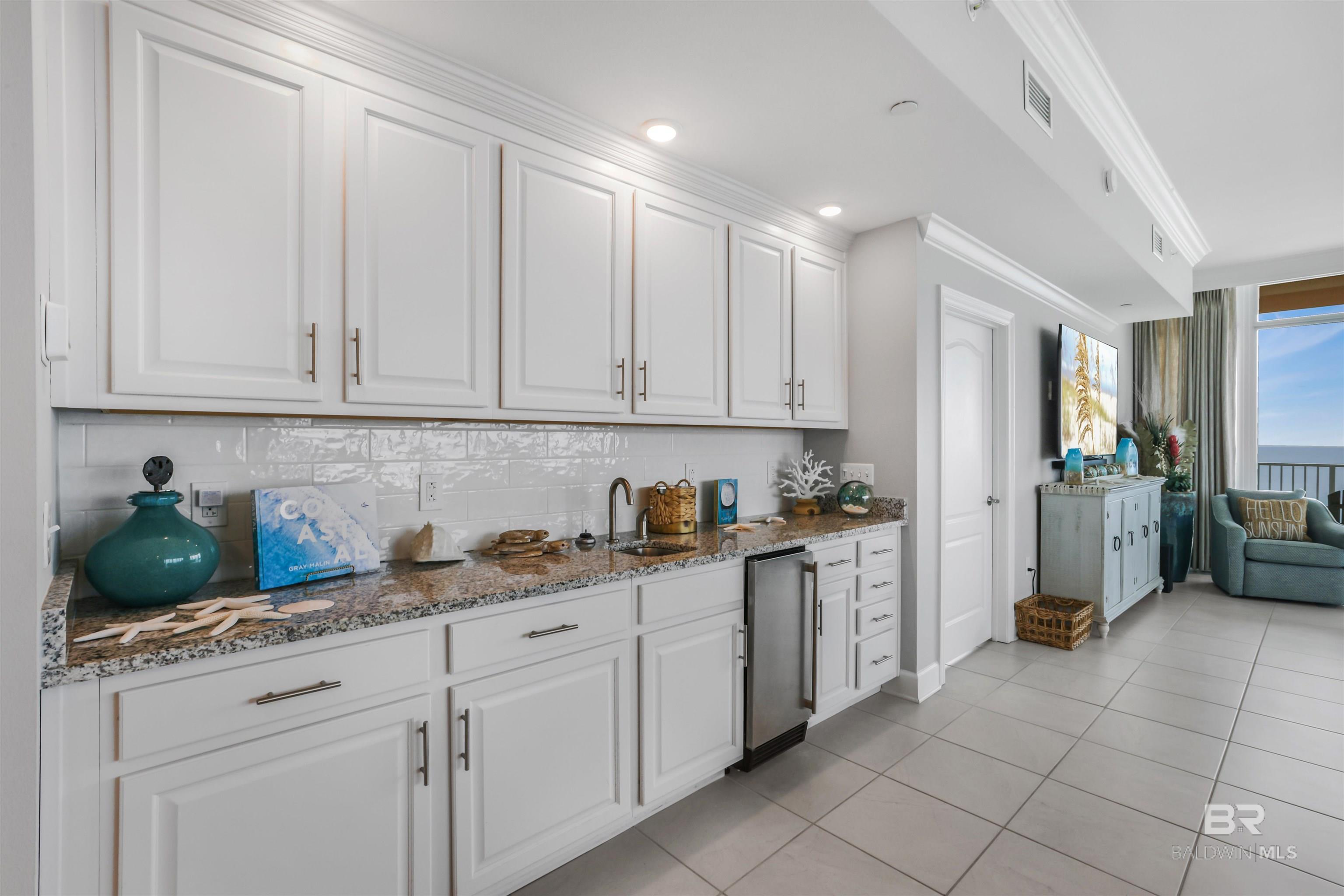 22988 Perdido Beach Boulevard UNIT 2401, Orange Beach, AL, 36561